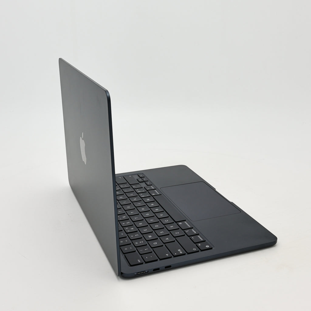 99新 Apple MacBook Air 22年 13寸 M2（8+8核） 16G RAM 256G SSD 午夜色