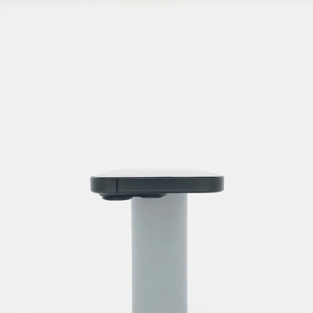 95新 Apple iPhone 16 Pro 128G 黑色鈦金屬 中國大陸版