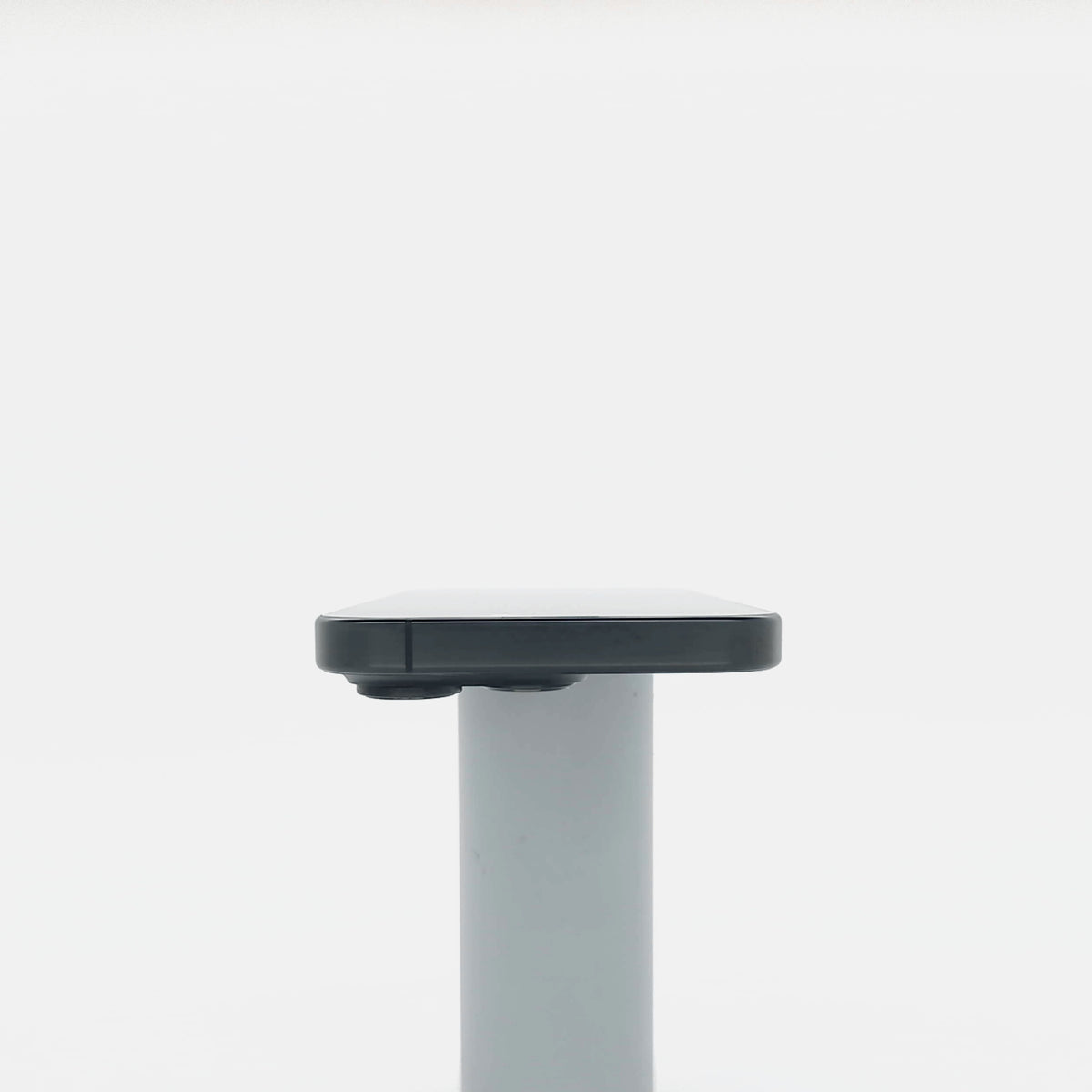 95新 Apple iPhone 16 Pro 128G 黑色鈦金屬 中國大陸版