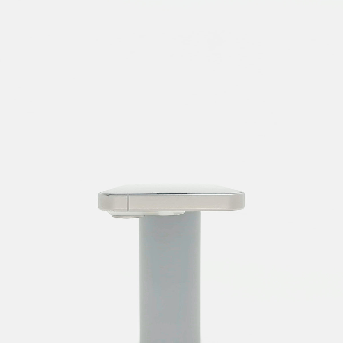 95新 Apple iPhone 15 Pro 512G 白色鈦金屬 中國大陸版