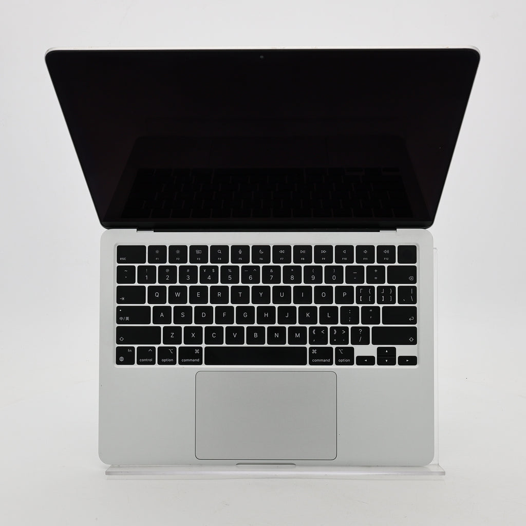 95新 Apple MacBook Air 22年 13寸 M2（8+10核） 8G RAM 512G SSD 銀色