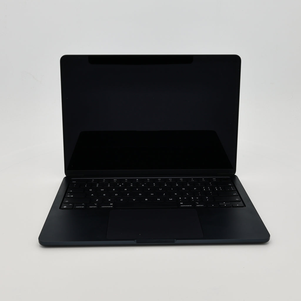 95新 Apple MacBook Air 24年 13寸 M3（8+8核） 8G RAM 256G SSD 午夜色