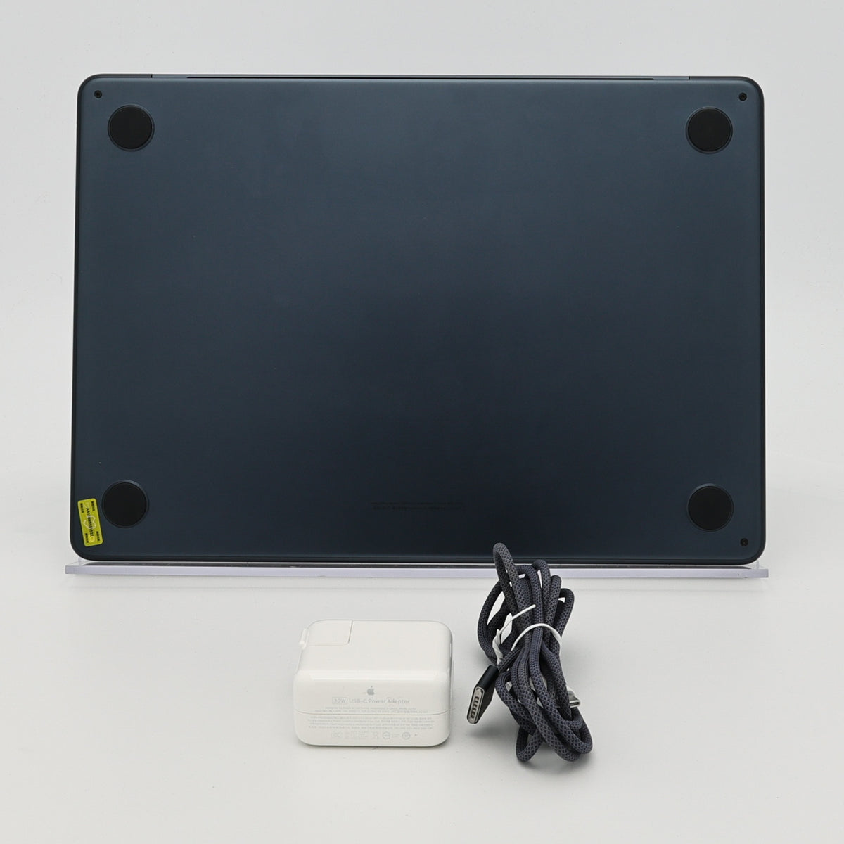 95新 Apple MacBook Air 24年 13寸 M3（8+8核） 8G RAM 256G SSD 午夜色