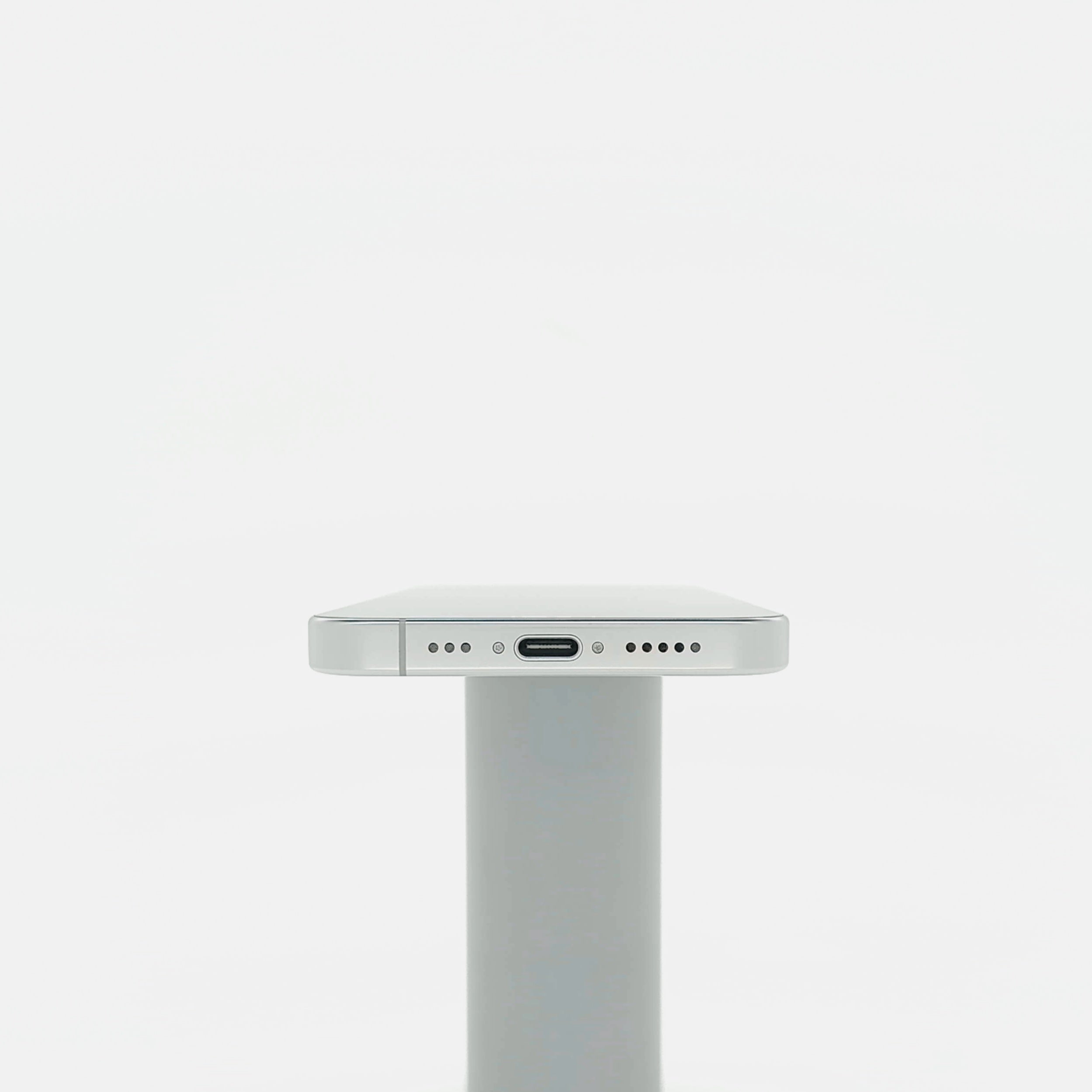 95新 Apple iPhone 16 Pro 128G 白色鈦金屬 中國大陸版