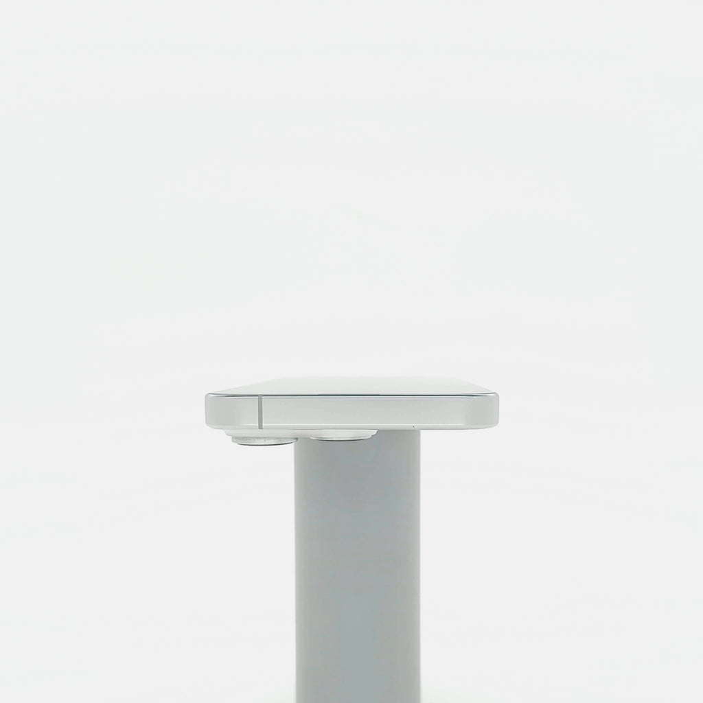 95新 Apple iPhone 16 Pro 128G 白色鈦金屬 中國大陸版
