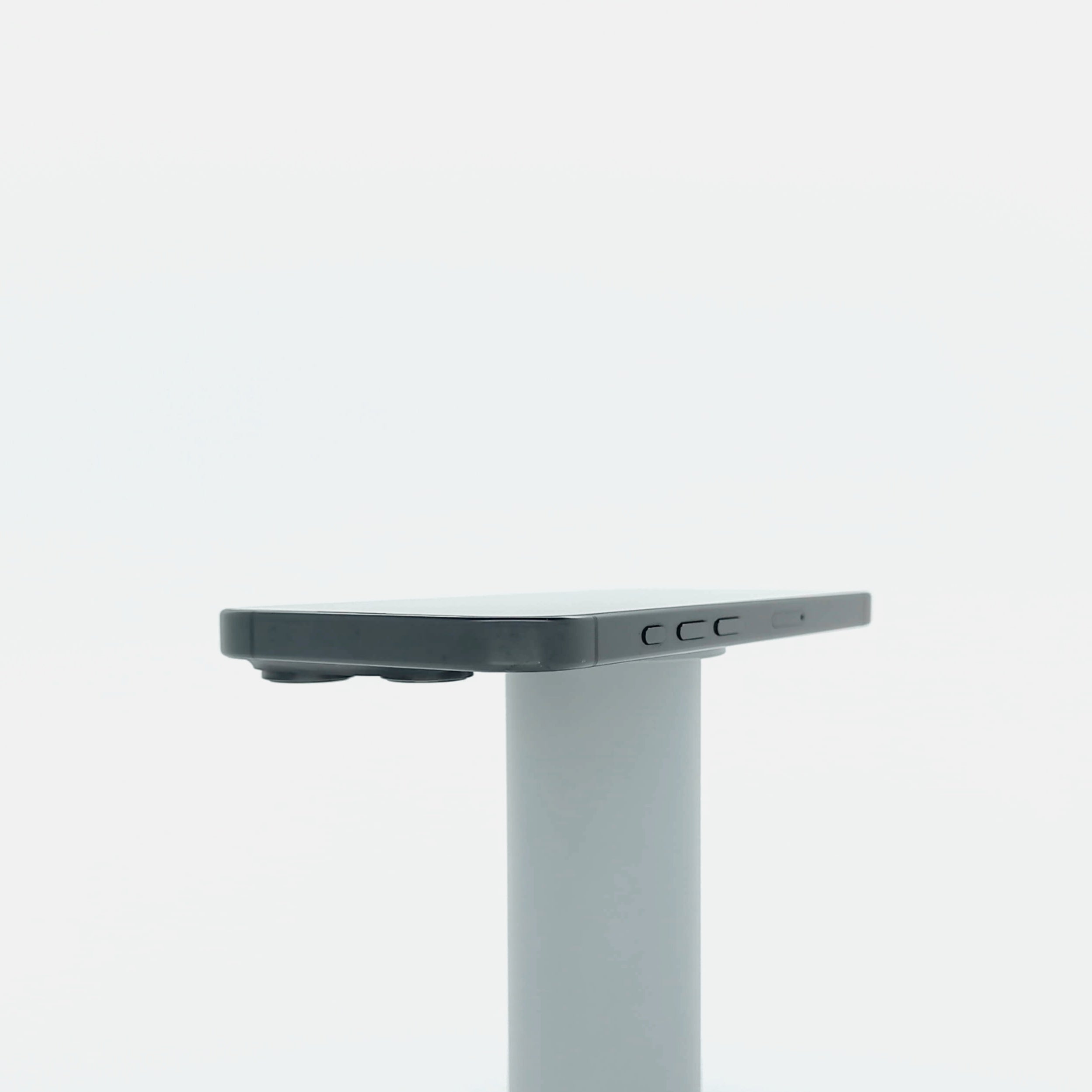 95新 Apple iPhone 16 Pro 128G 黑色鈦金屬 中國大陸版