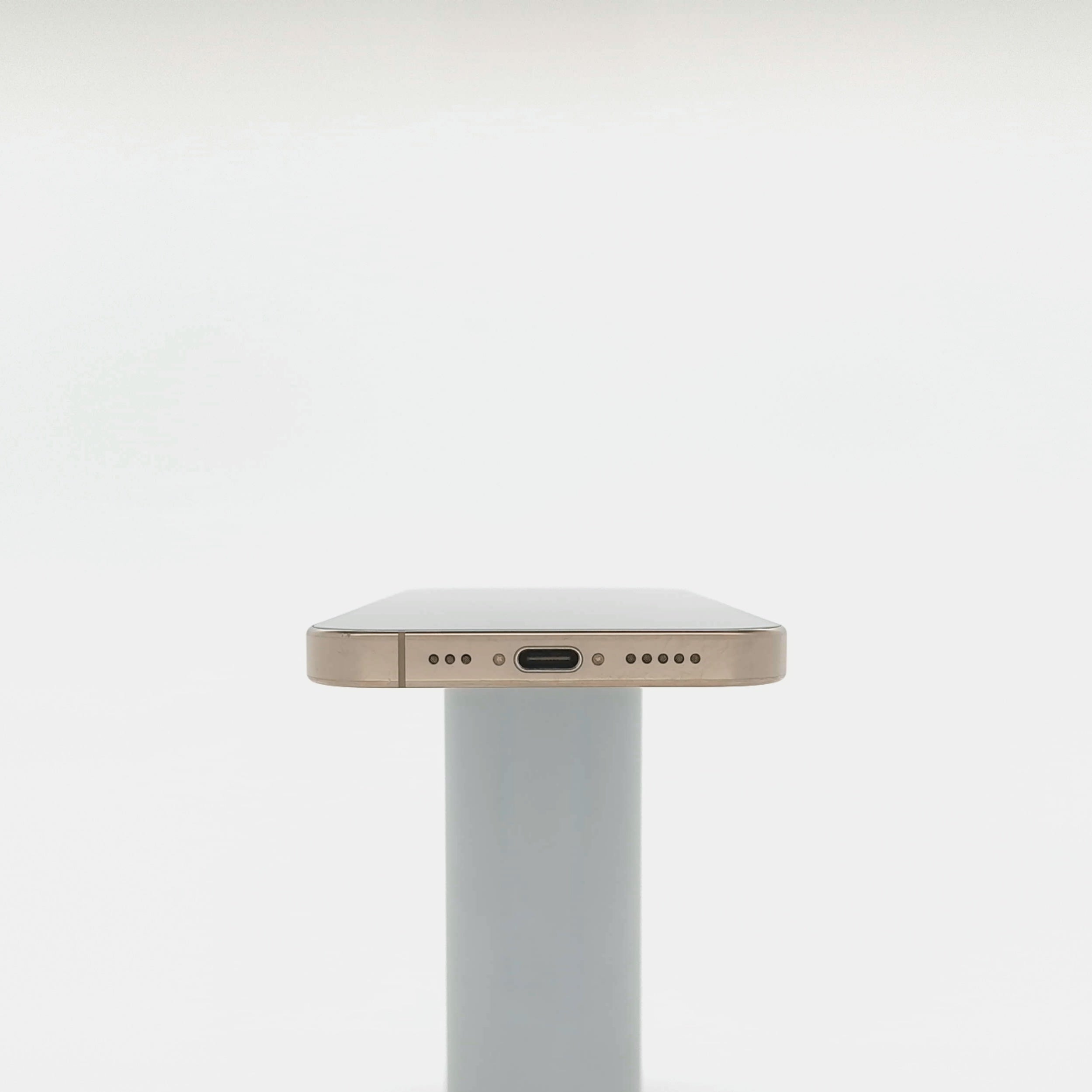 95新 Apple iPhone 16 Pro 128G 沙漠色鈦金屬 中國大陸版