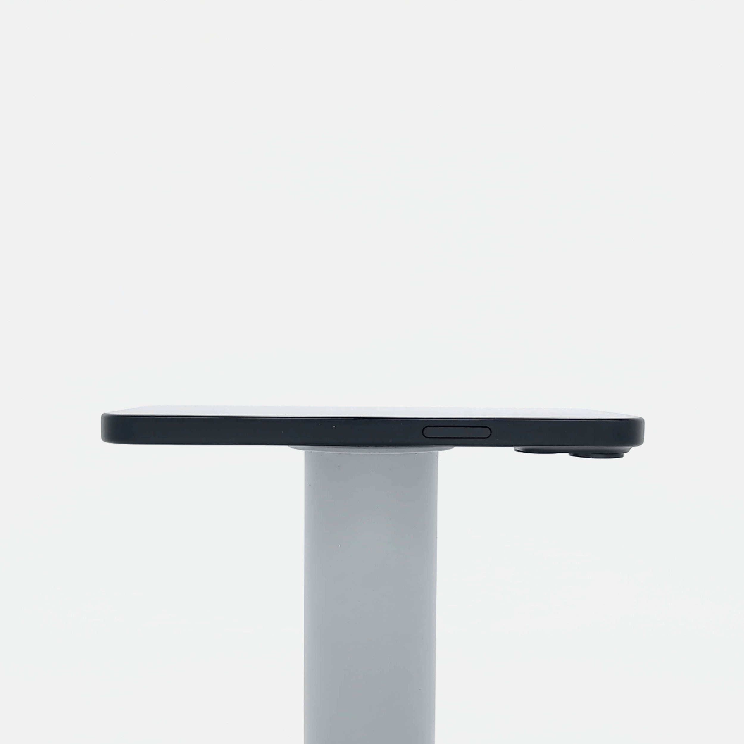95新 Apple iPhone 15 128G 黑色 中國大陸版
