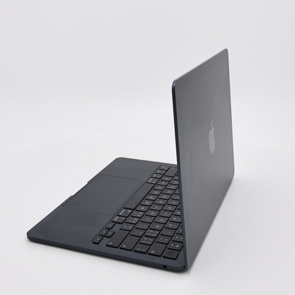 95新 Apple MacBook Air 22年 13寸 M2（8+8核） 8G RAM 256G SSD 午夜色