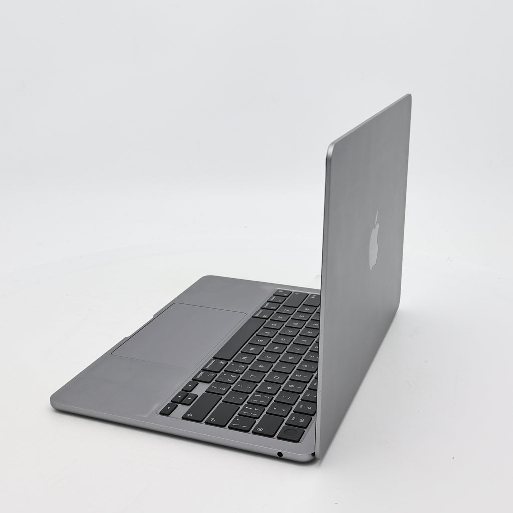 95新 Apple MacBook Air 22年 13寸 M2（8+8核） 8G RAM 256G SSD 深空灰色