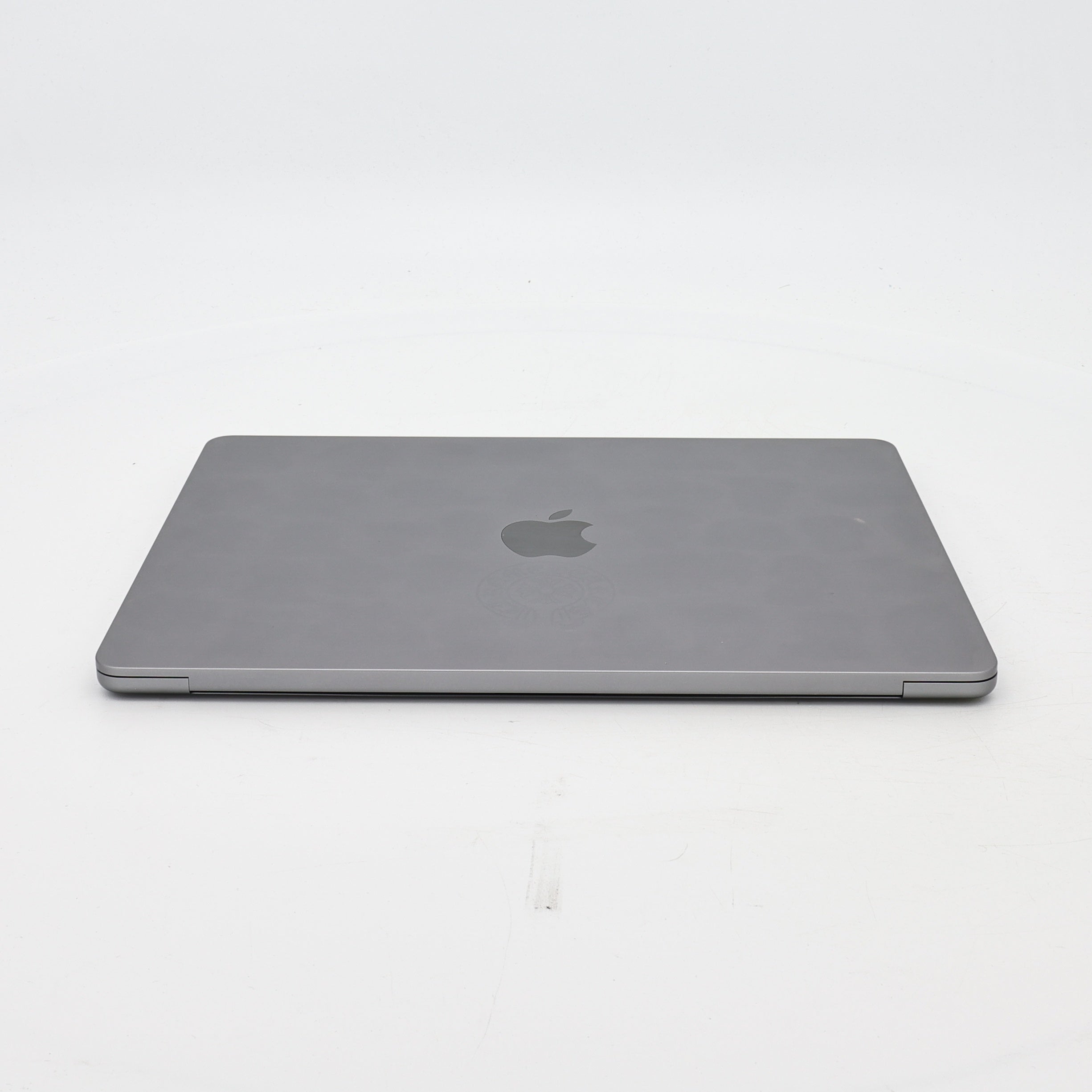 95新 Apple MacBook Air 22年 13寸 M2（8+8核） 8G RAM 256G SSD 深空灰色