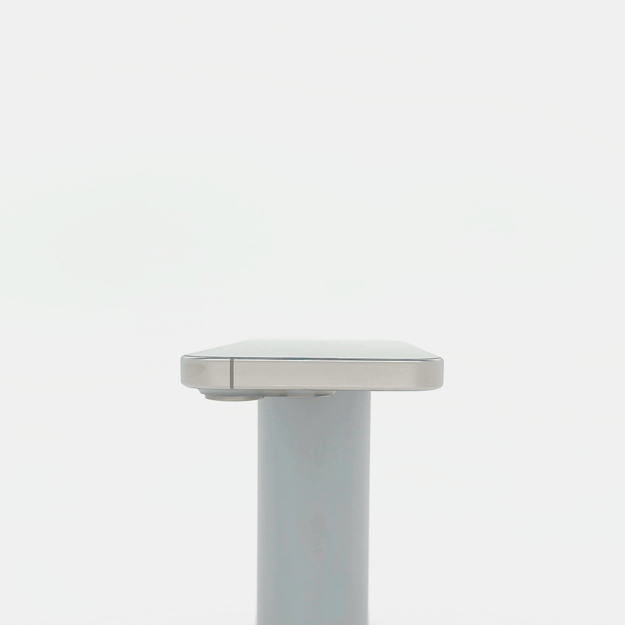 95新 Apple iPhone 15 Pro 128G 原色鈦金屬 中國大陸版