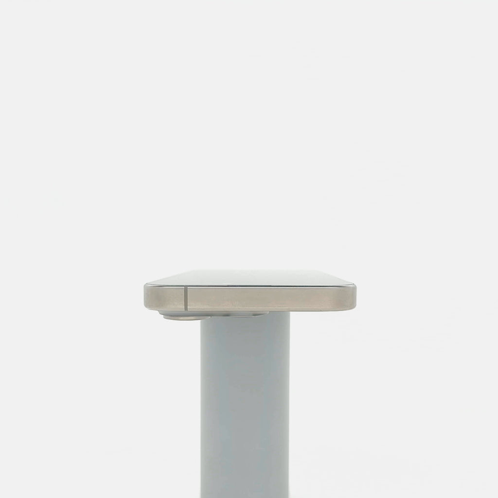 95新 Apple iPhone 15 Pro 128G 原色鈦金屬 中國大陸版