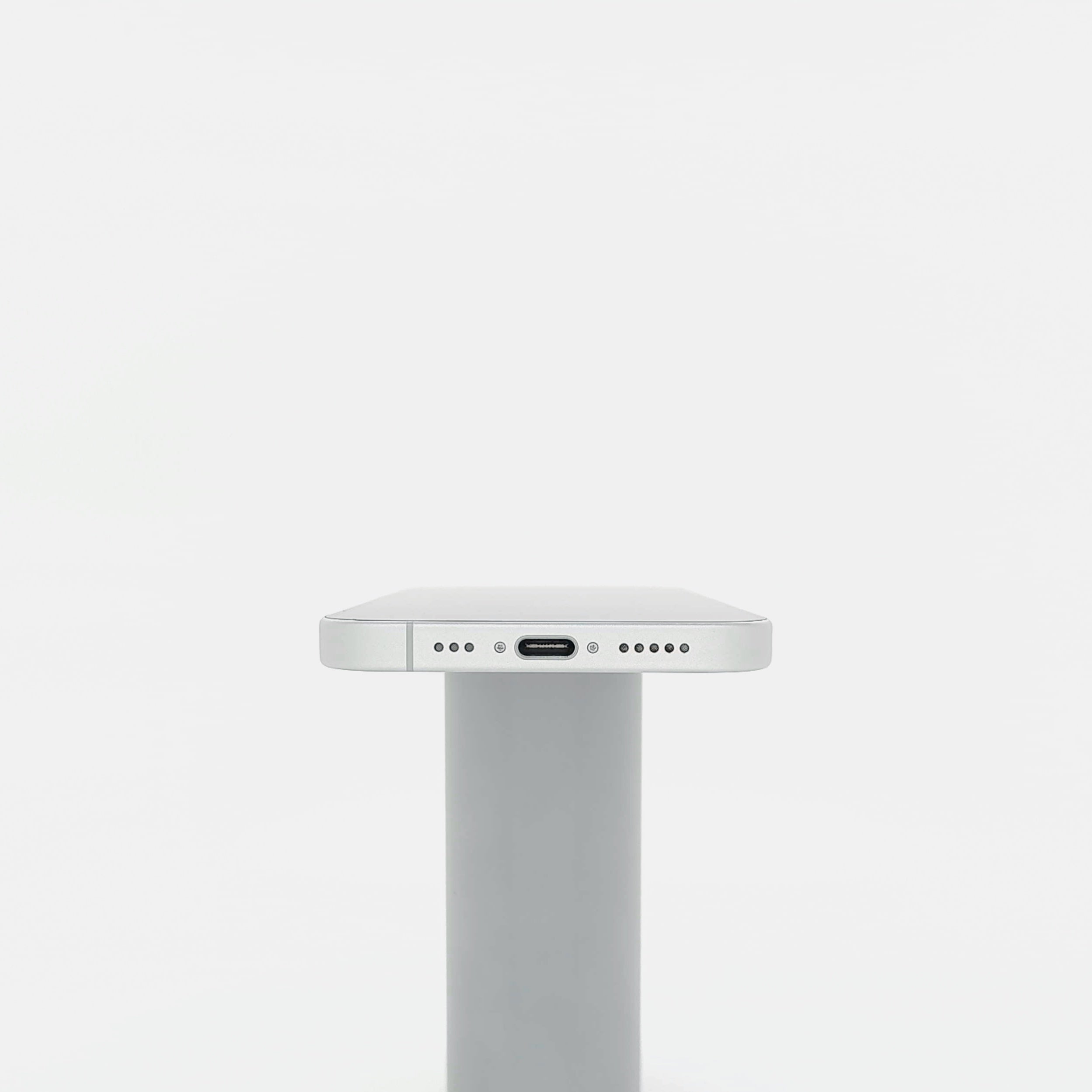 95新 Apple iPhone 16 128G 白色 中國大陸版