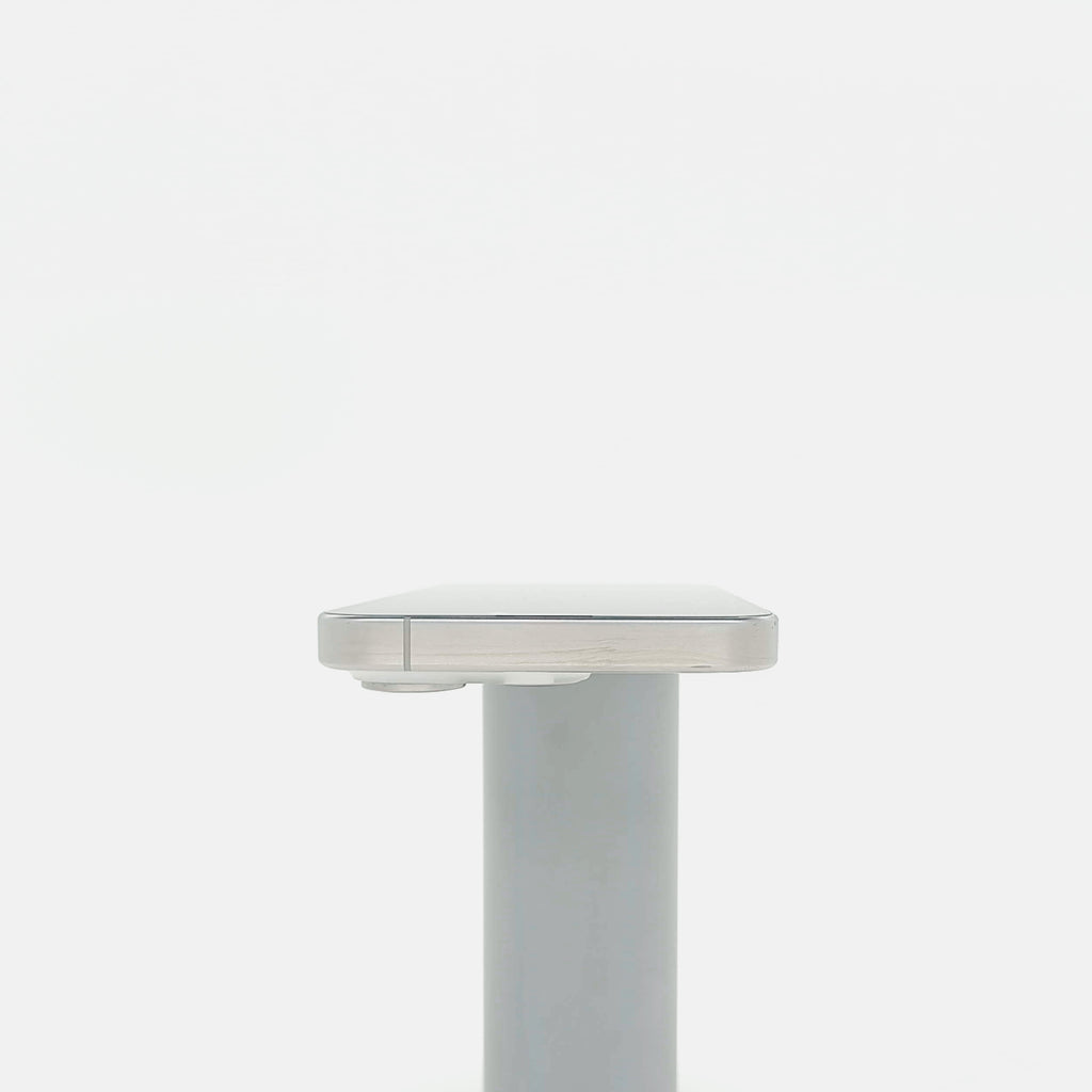 95新 Apple iPhone 15 Pro 128G 白色鈦金屬 中國大陸版