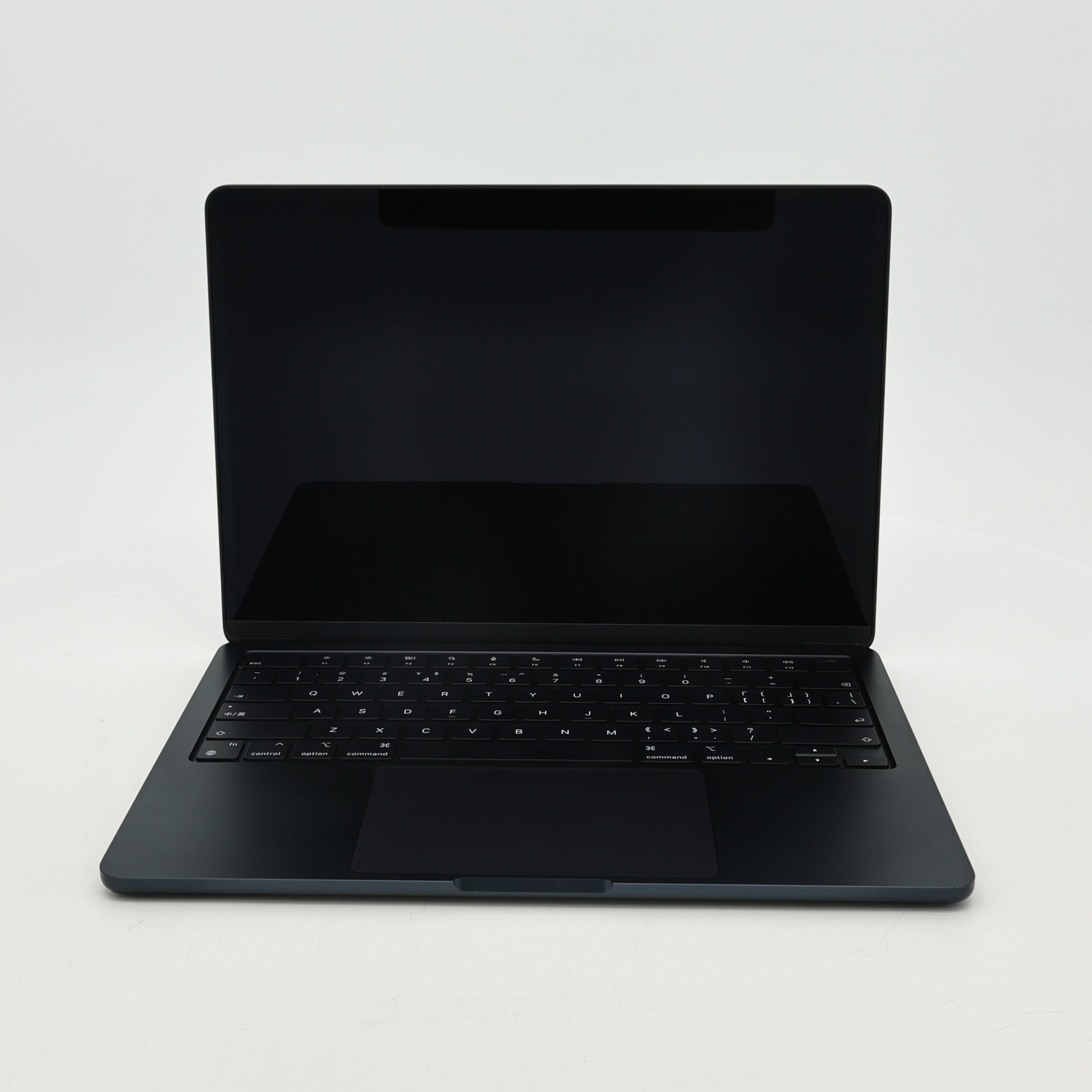 95新 Apple MacBook Air 22年 13寸 M2（8+8核） 8G RAM 256G SSD 午夜色