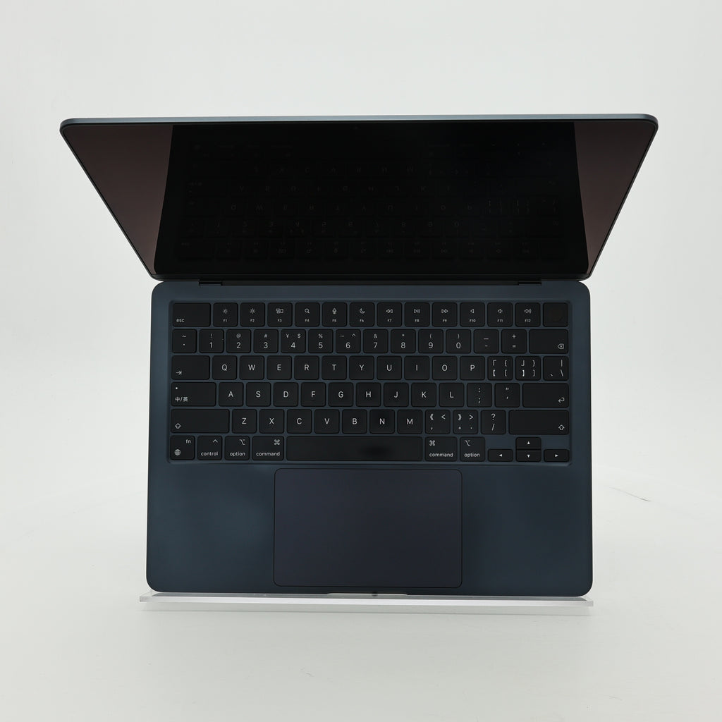 95新 Apple MacBook Air 22年 13寸 M2（8+8核） 8G RAM 256G SSD 午夜色