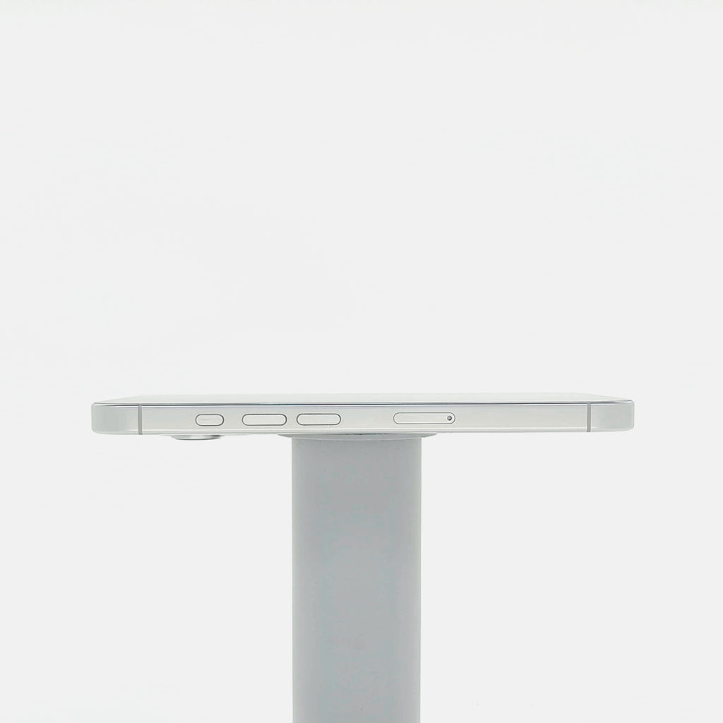 95新 Apple iPhone 16 Pro 128G 白色鈦金屬 中國大陸版