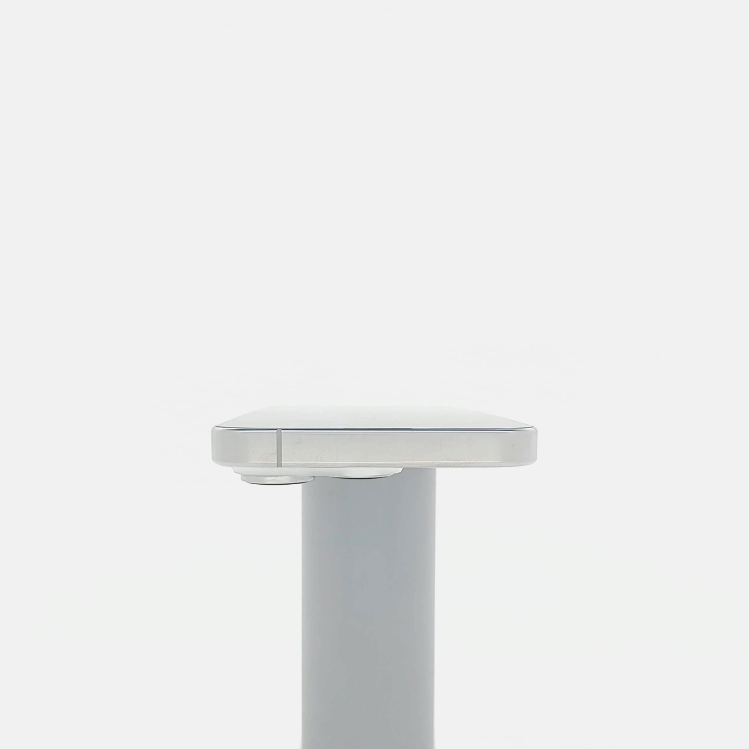 99新 Apple iPhone 16 Pro 128G 白色鈦金屬 中國大陸版
