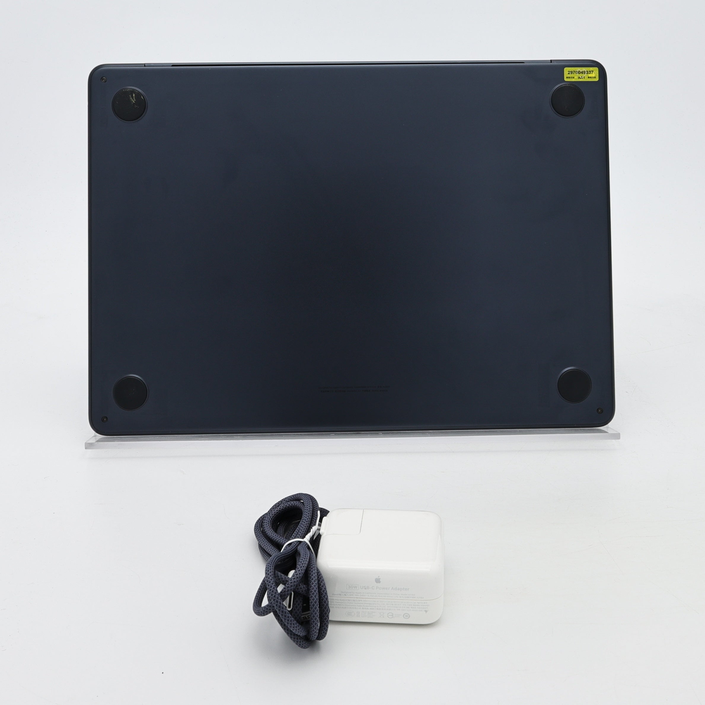95新 Apple MacBook Air 22年 13寸 M2（8+8核） 8G RAM 256G SSD 午夜色