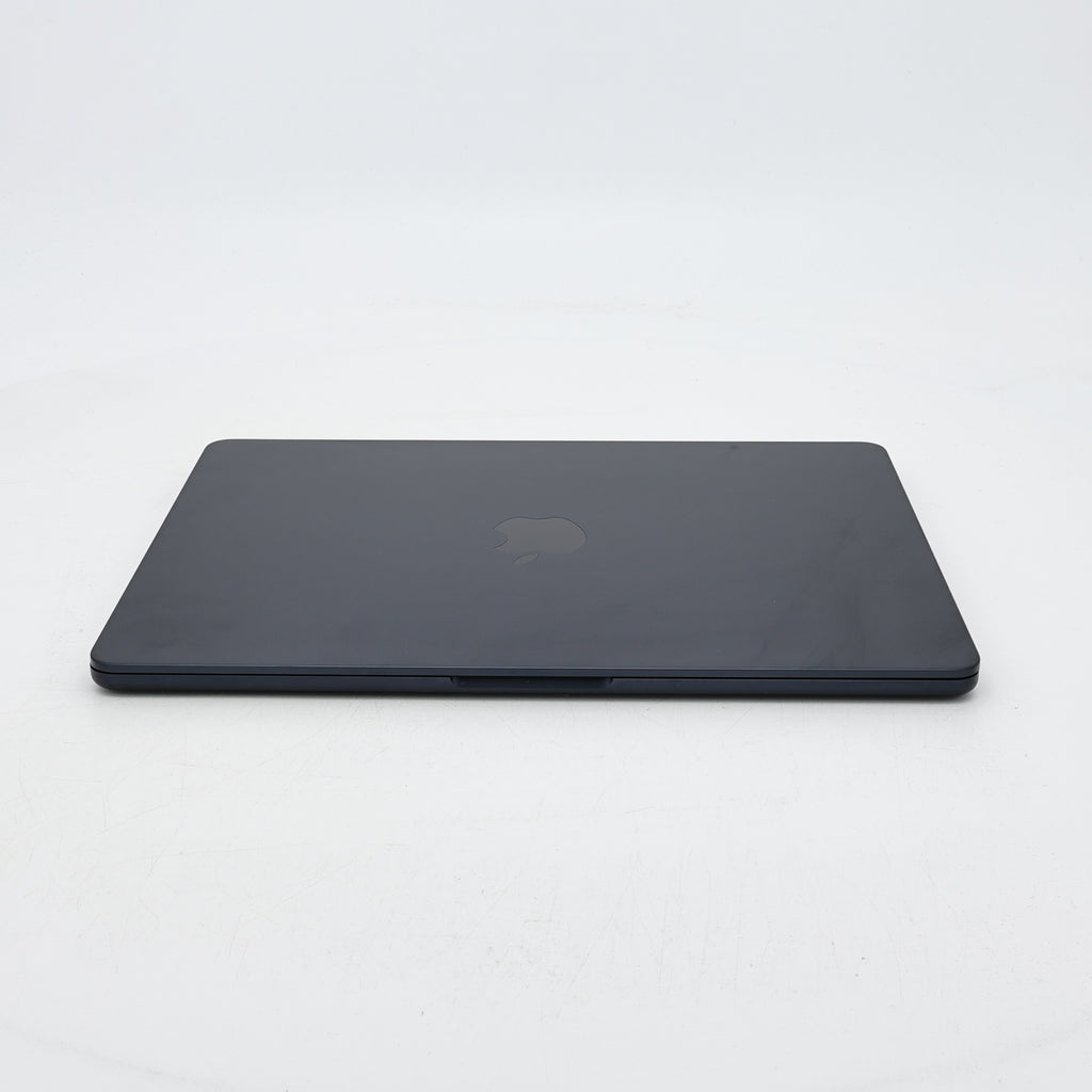 95新 Apple MacBook Air 22年 13寸 M2（8+8核） 8G RAM 256G SSD 午夜色