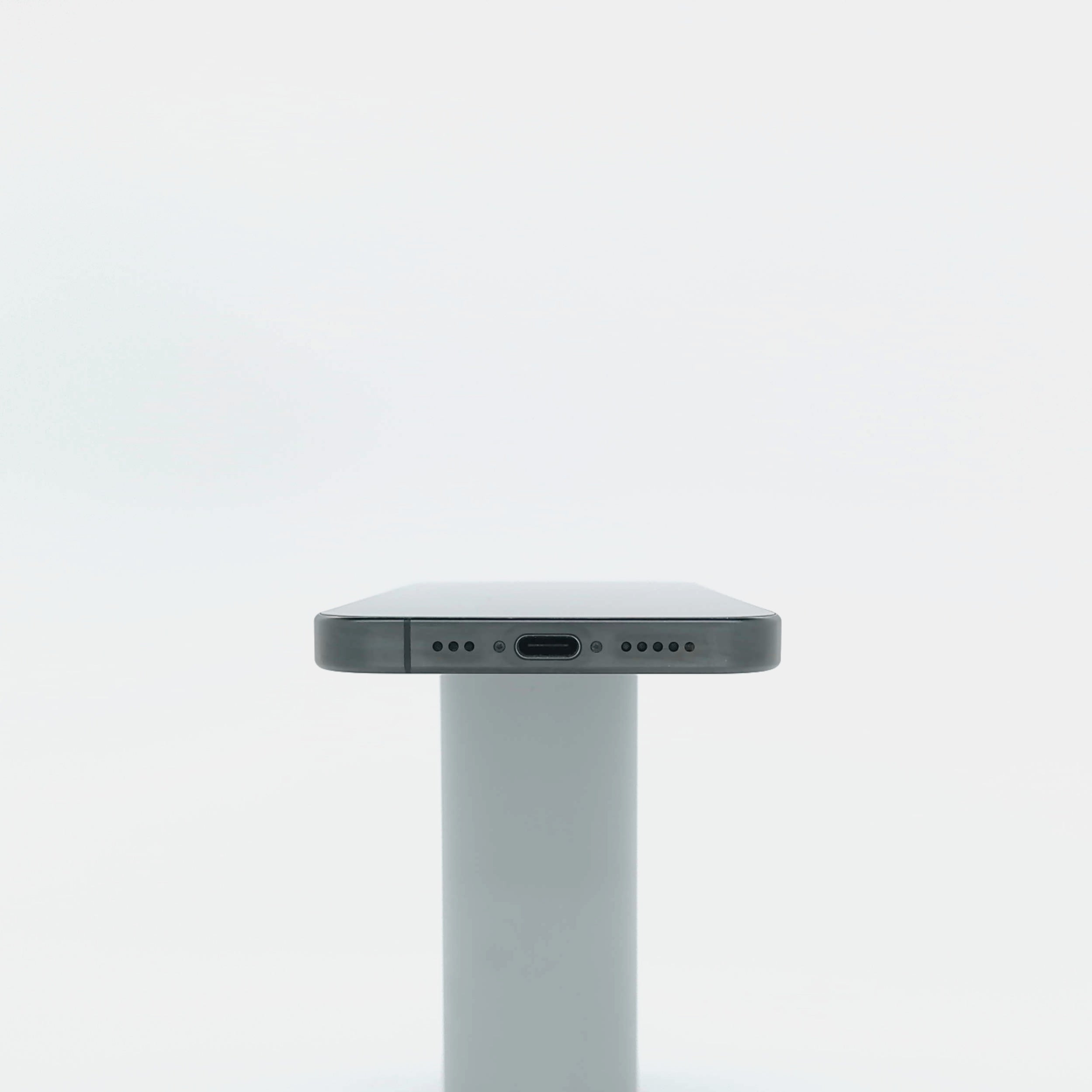 95新 Apple iPhone 15 Pro 128G 黑色鈦金屬 中國大陸版