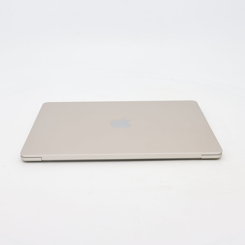 95新 Apple MacBook Air 24年 13寸 M3（8+8核） 8G RAM 256G SSD 星光色