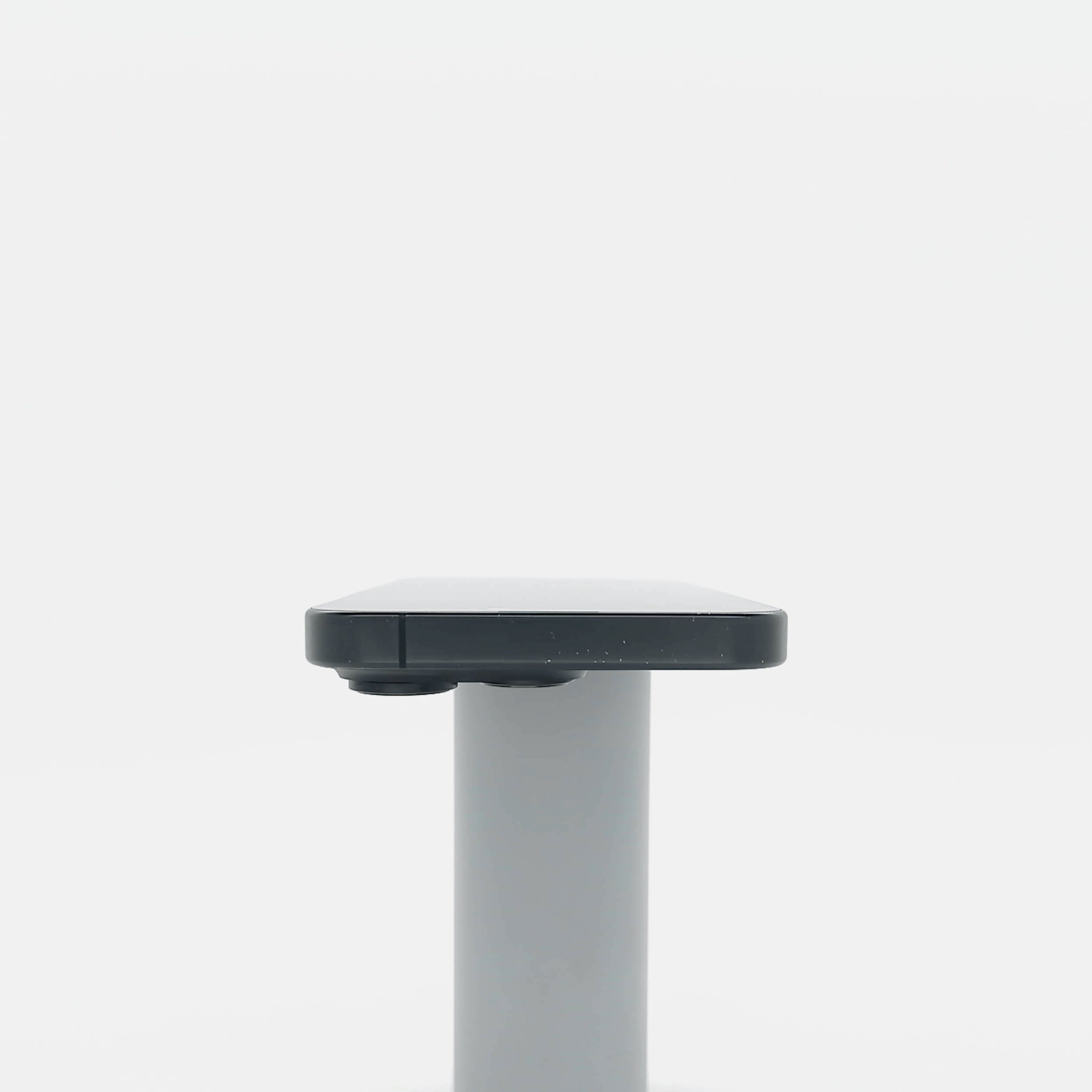 95新 Apple iPhone 16 Pro 128G 黑色鈦金屬 中國大陸版