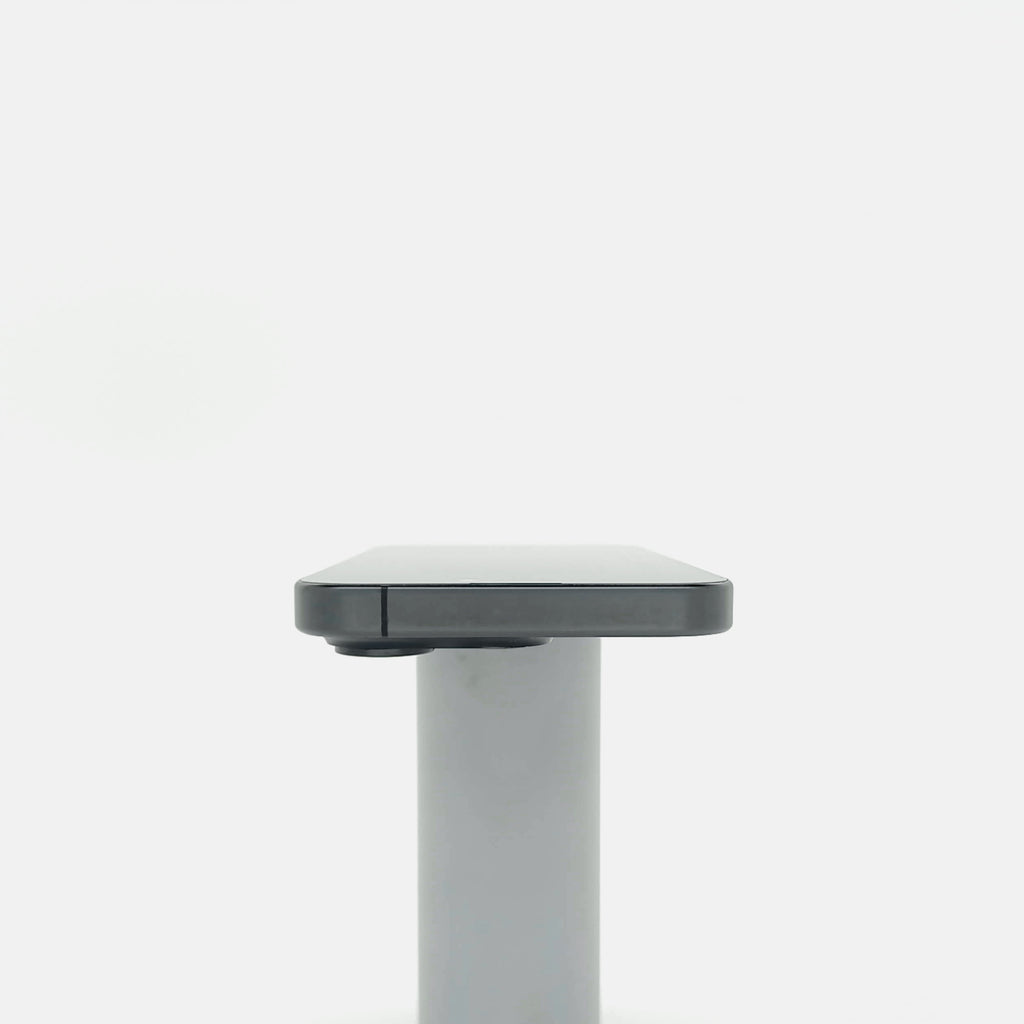 95新 Apple iPhone 15 Pro 128G 黑色鈦金屬 中國大陸版