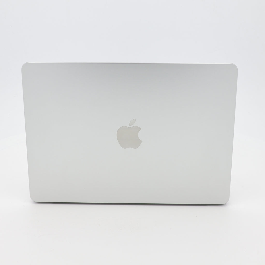 95新 Apple MacBook Air 22年 13寸 M2（8+8核） 8G RAM 256G SSD 銀色