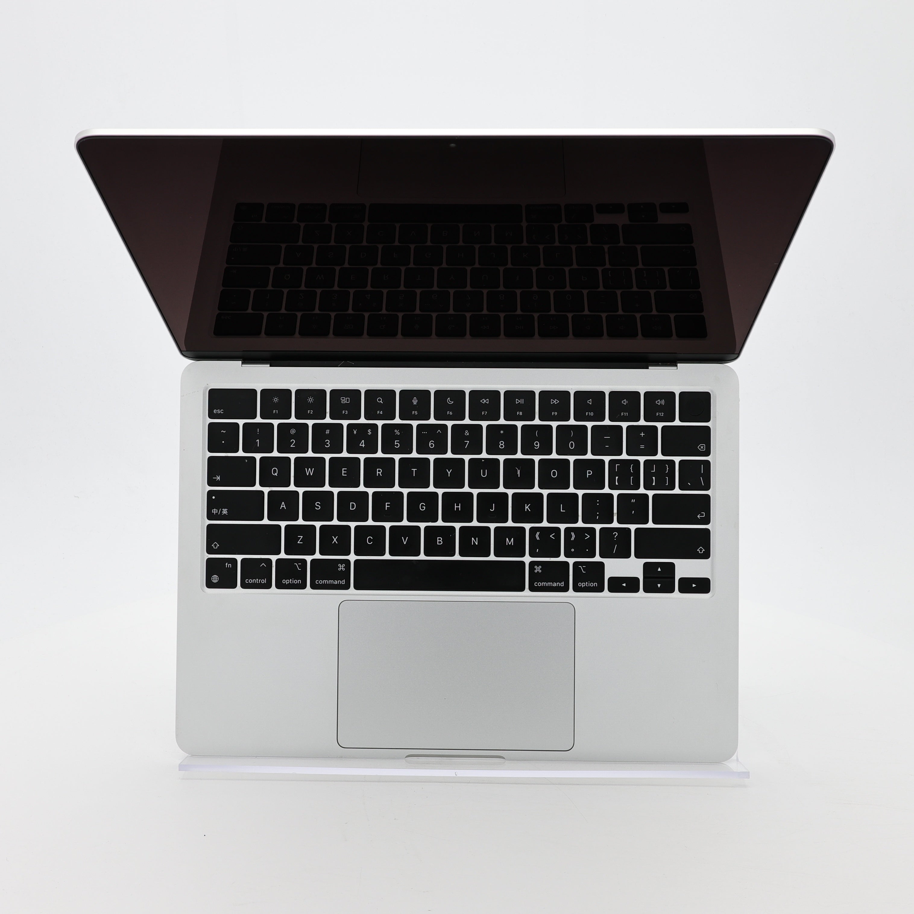 95新 Apple MacBook Air 22年 13寸 M2（8+8核） 8G RAM 256G SSD 銀色