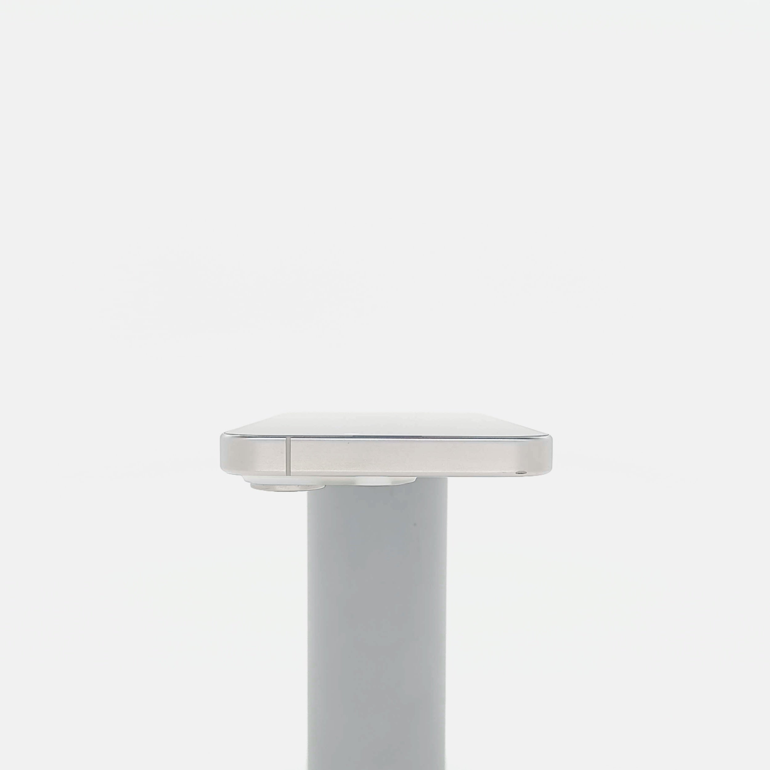 95新 Apple iPhone 15 Pro 128G 白色鈦金屬 中國大陸版