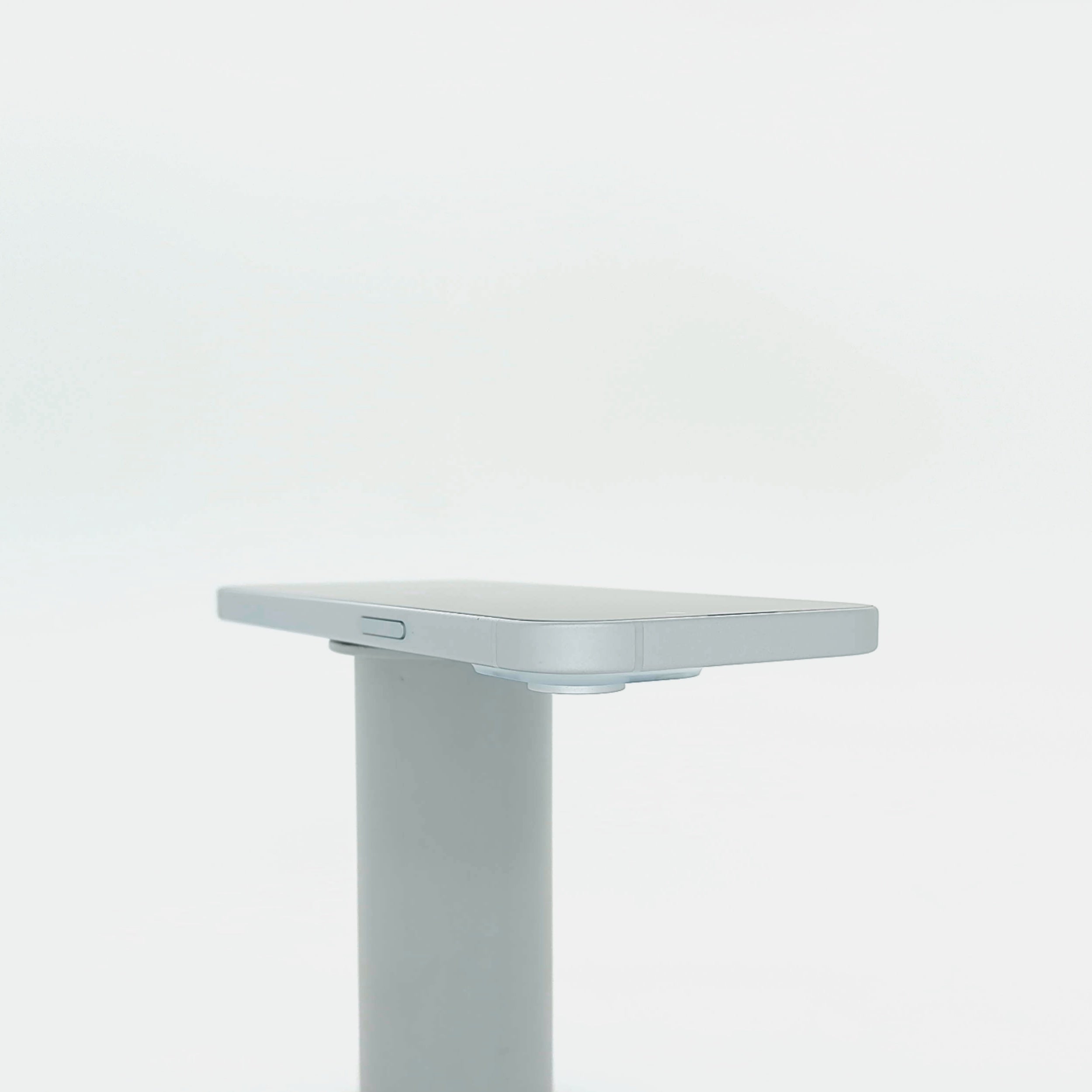 95新 Apple iPhone 15 128G 藍色 中國大陸版