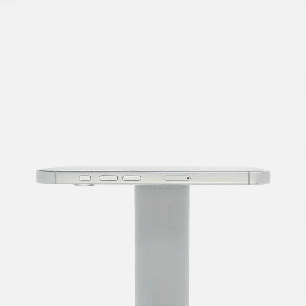 95新 Apple iPhone 16 Pro 128G 白色鈦金屬 中國大陸版