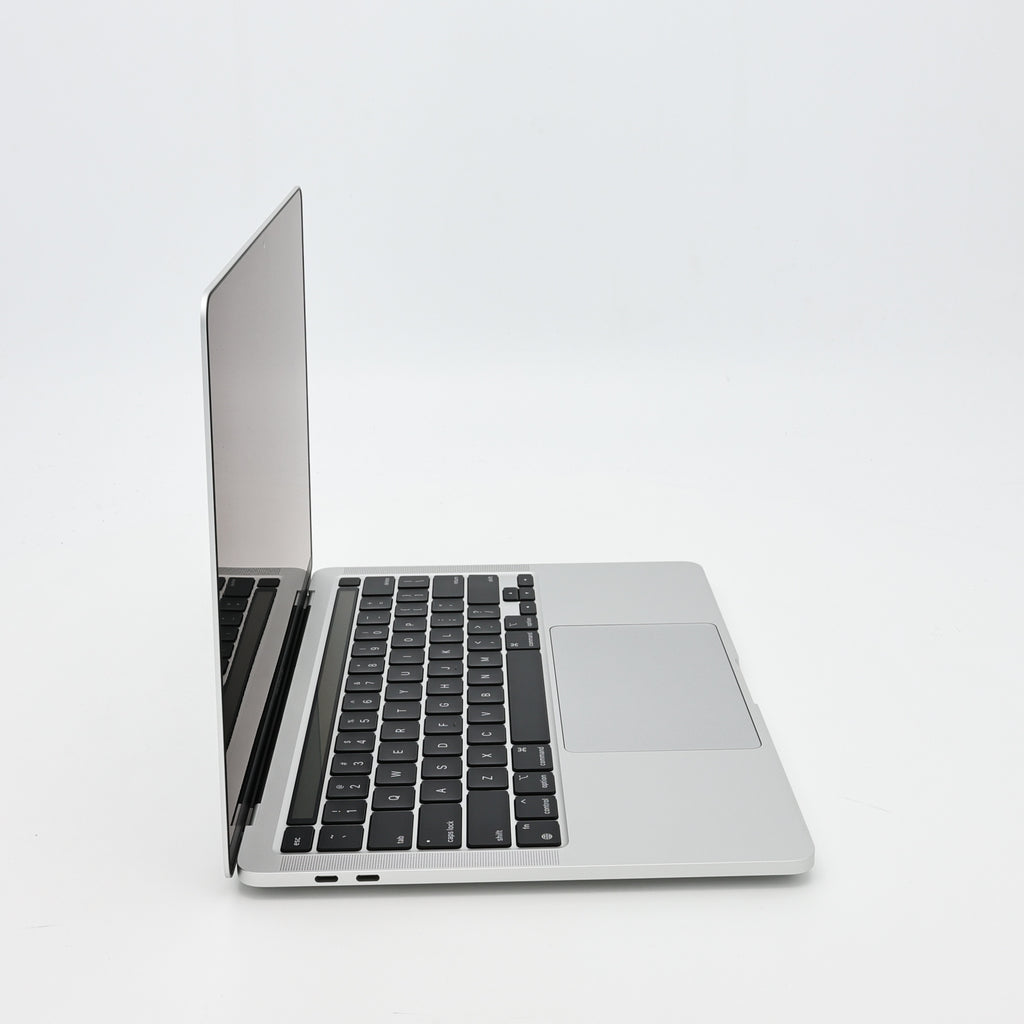 99新 Apple MacBook Pro 22年 13寸 M2（8+10核） 8G RAM 512G SSD 銀色