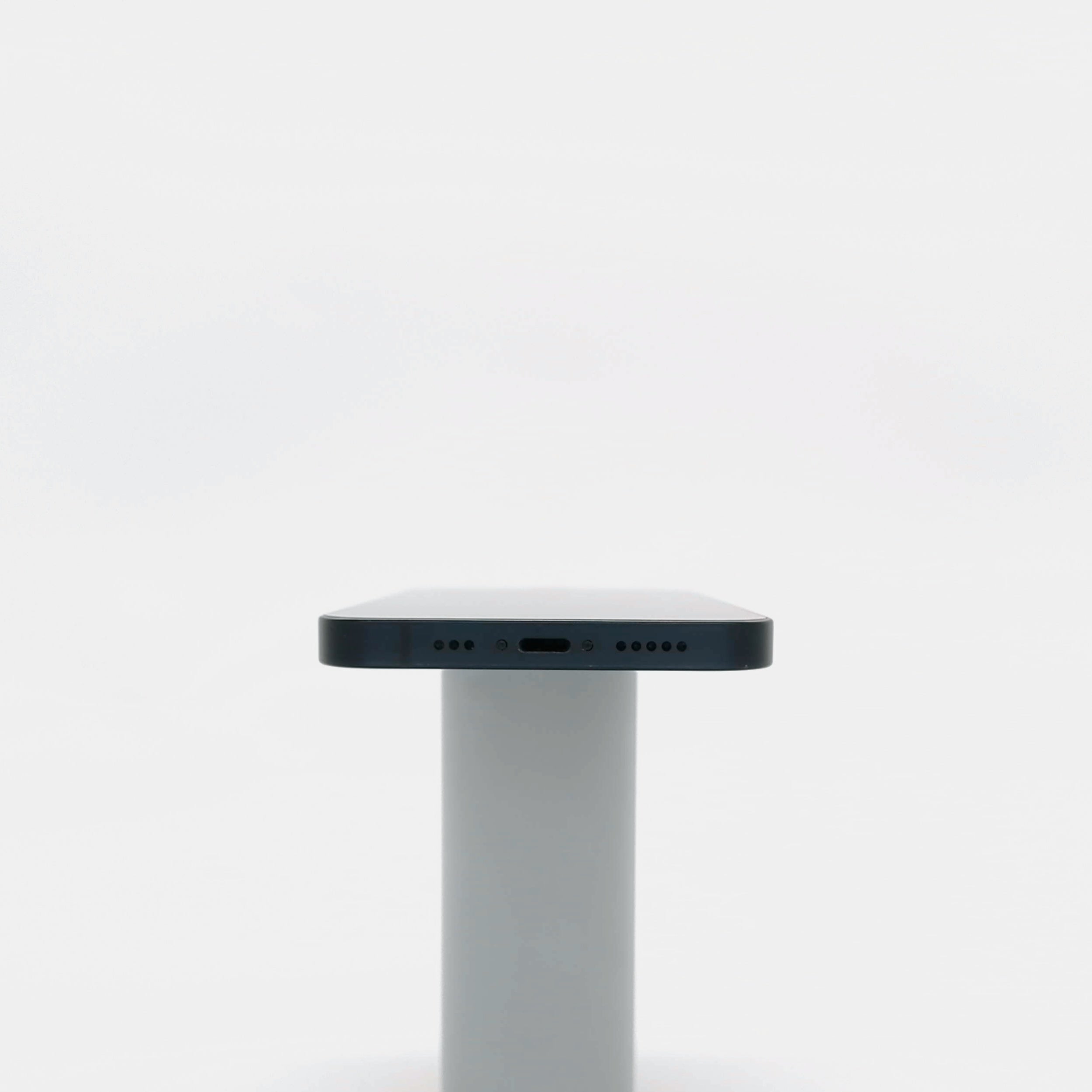 95新 Apple iPhone 13 128G 午夜色 中國大陸版