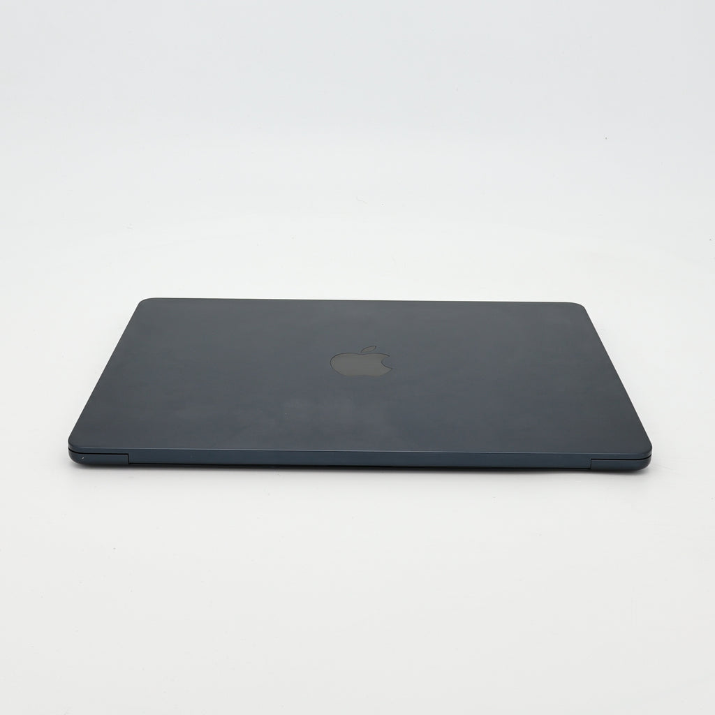 95新 Apple MacBook Air 24年 13寸 M3（8+8核） 8G RAM 256G SSD 午夜色
