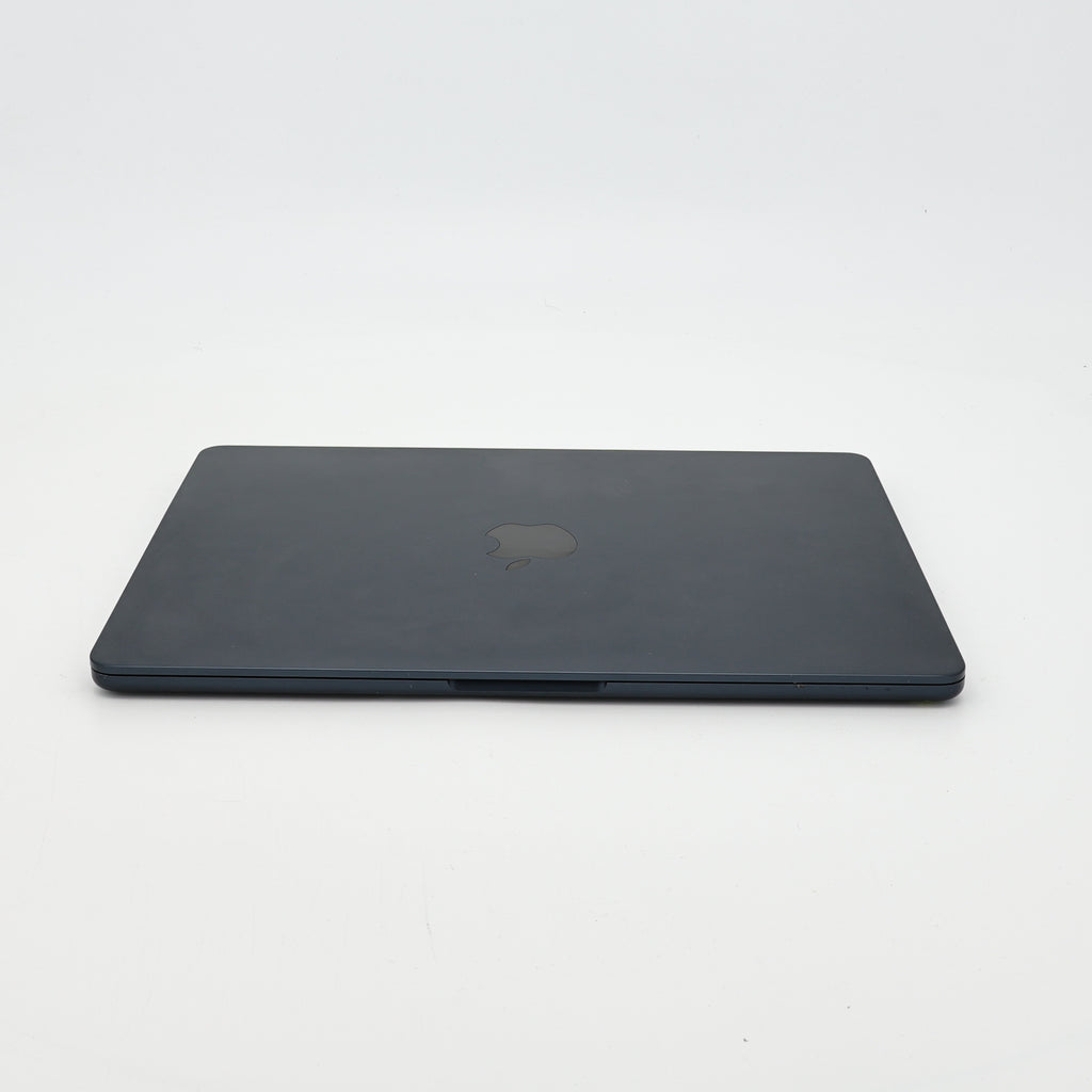 95新 Apple MacBook Air 24年 13寸 M3（8+8核） 8G RAM 256G SSD 午夜色