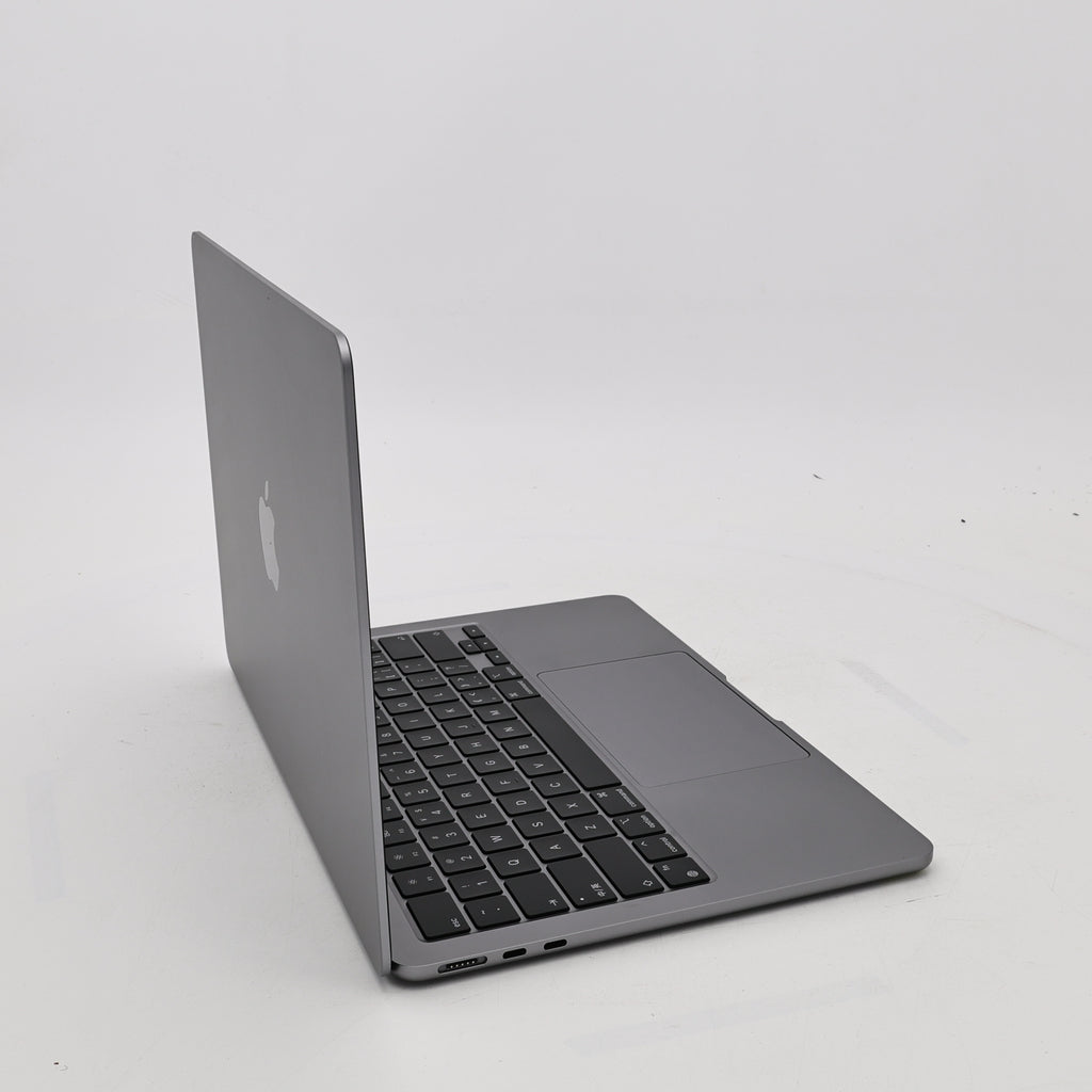 95新 Apple MacBook Air 24年 13寸 M3（8+8核） 8G RAM 256G SSD 深空灰色
