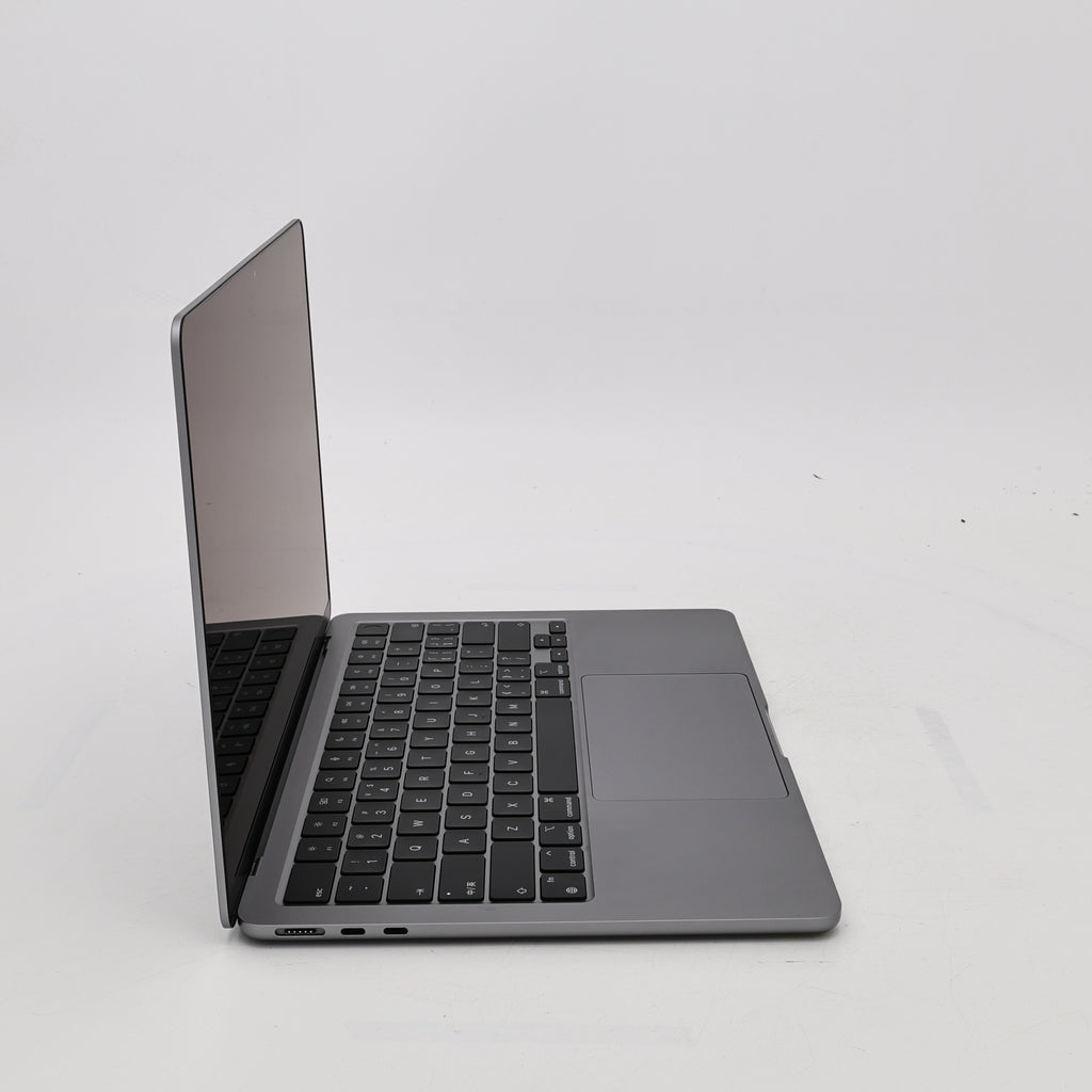 95新 Apple MacBook Air 24年 13寸 M3（8+8核） 8G RAM 256G SSD 深空灰色