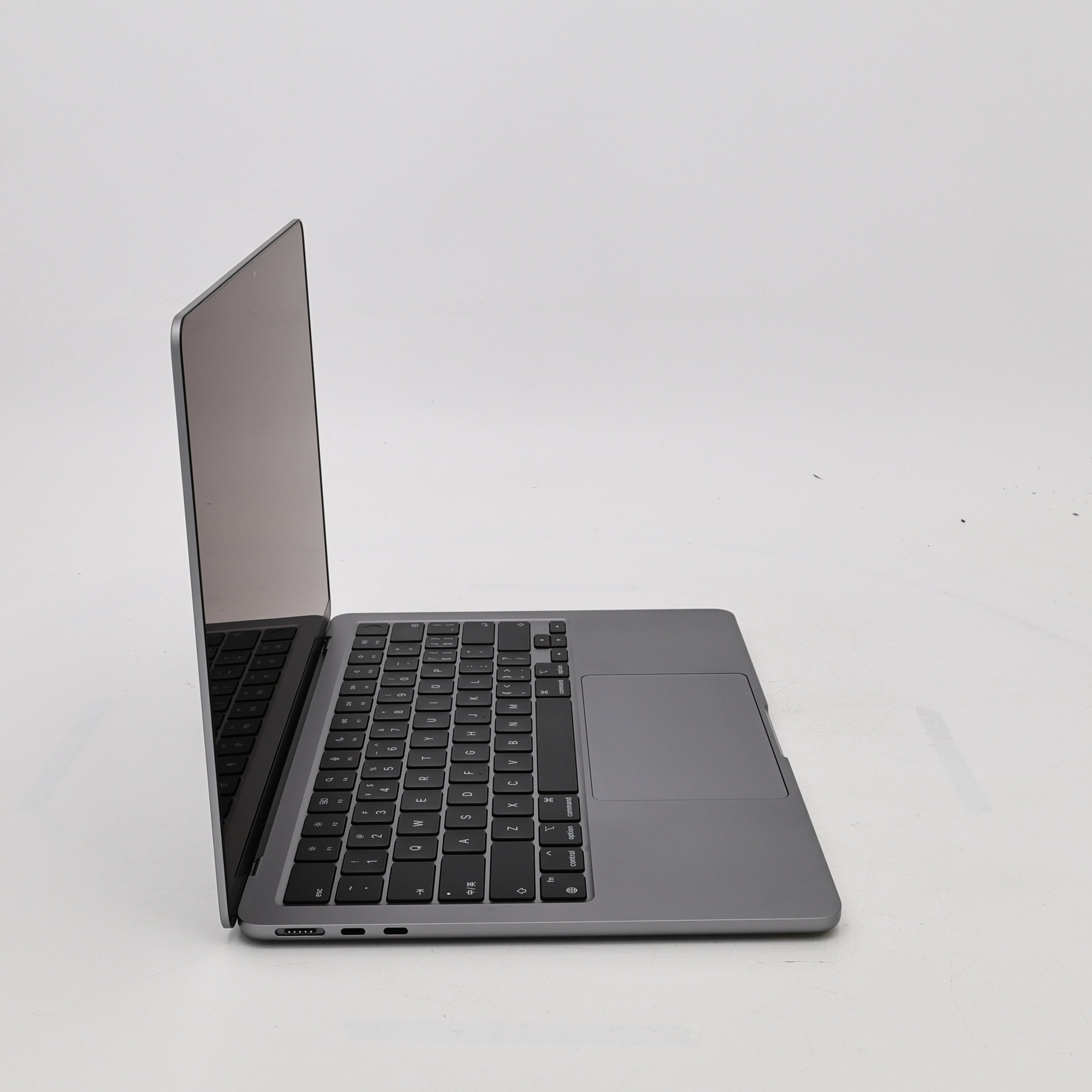 95新 Apple MacBook Air 24年 13寸 M3（8+8核） 8G RAM 256G SSD 深空灰色