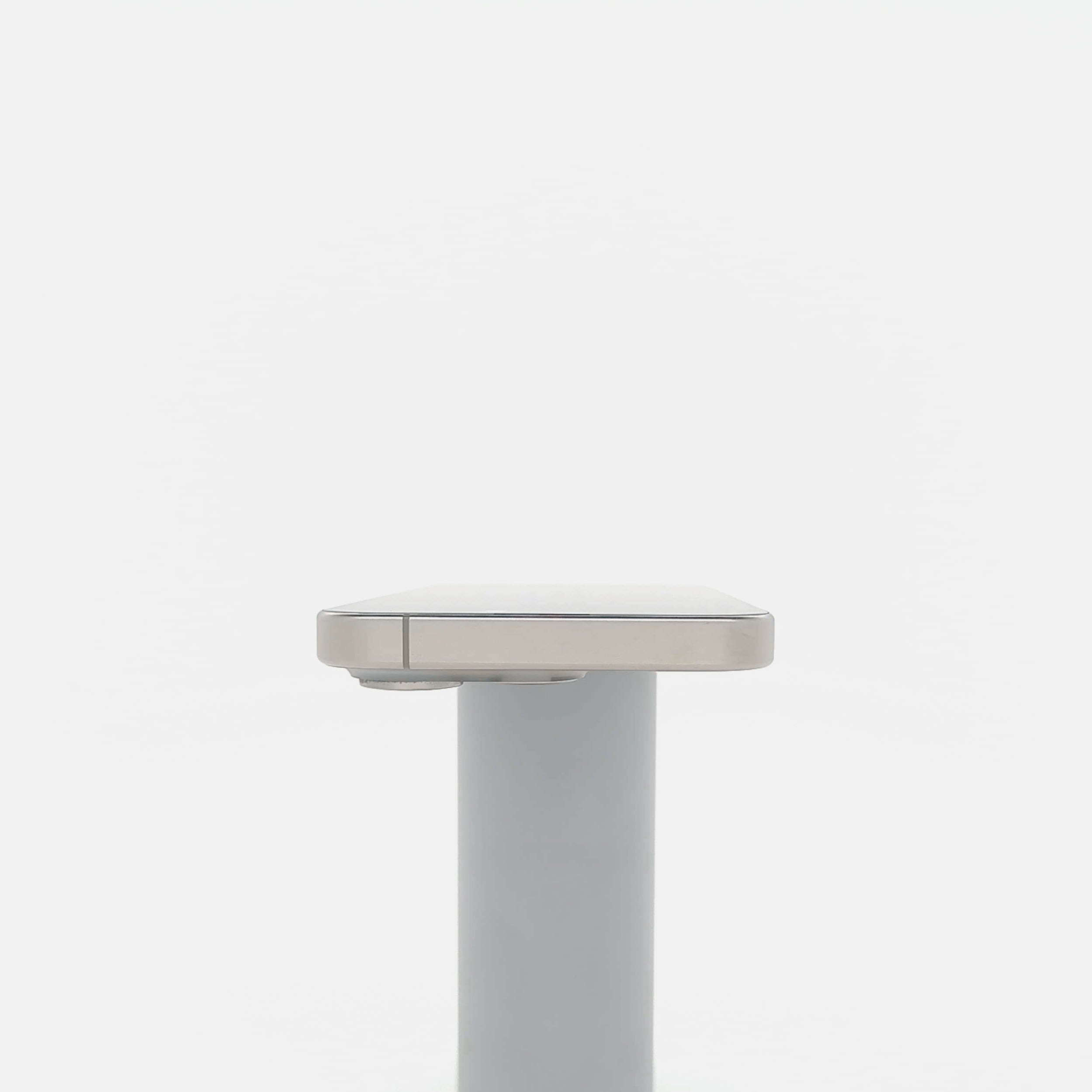 95新 Apple iPhone 15 Pro 128G 原色鈦金屬 中國大陸版
