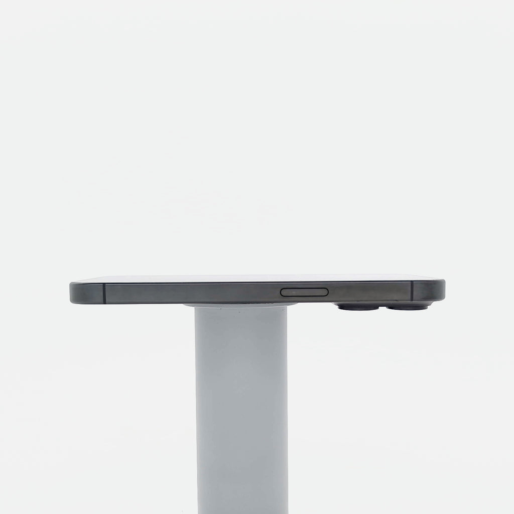 95新 Apple iPhone 15 Pro 128G 黑色鈦金屬 中國大陸版