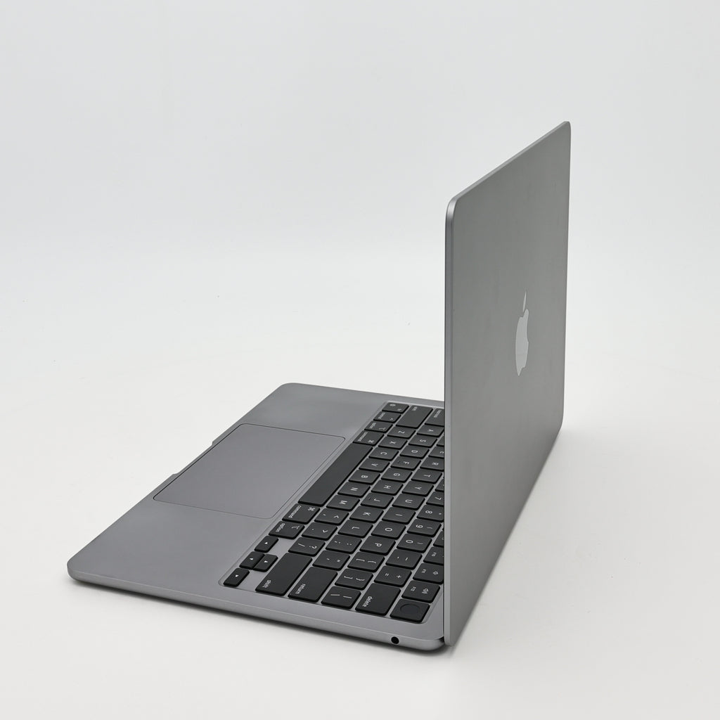 95新 Apple MacBook Air 24年 13寸 M3（8+8核） 8G RAM 256G SSD 深空灰色