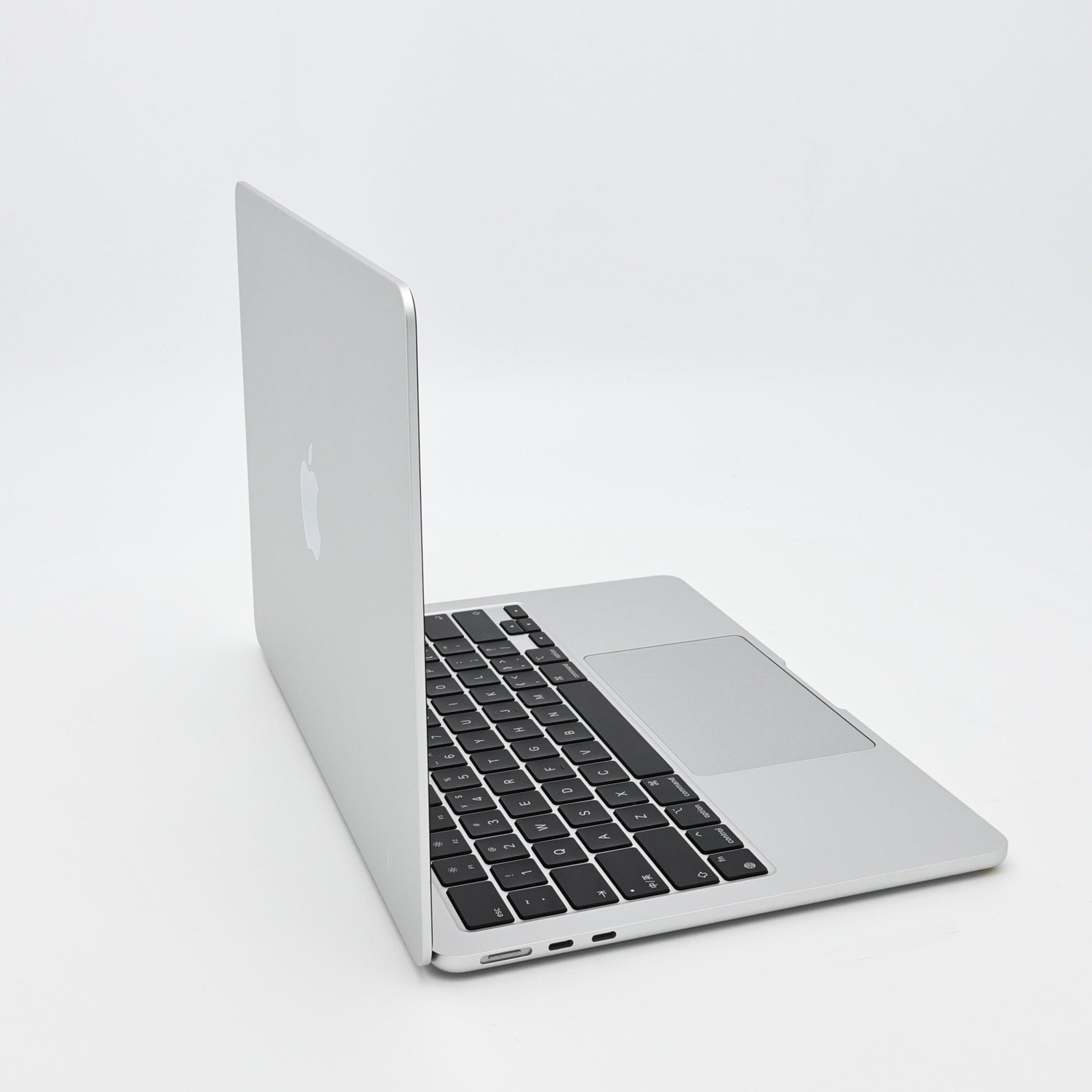 95新 Apple MacBook Air 24年 13寸 M3（8+8核） 8G RAM 256G SSD 銀色
