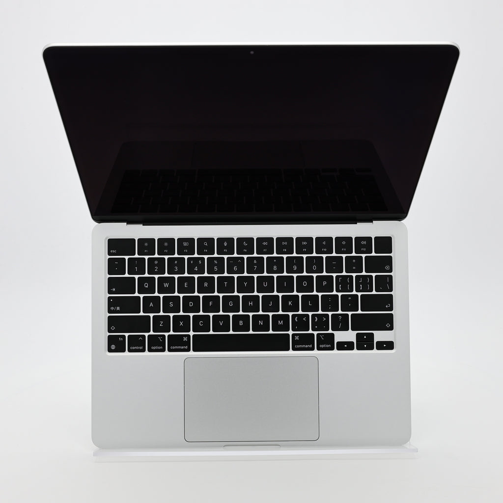 95新 Apple MacBook Air 24年 13寸 M3（8+8核） 8G RAM 256G SSD 銀色