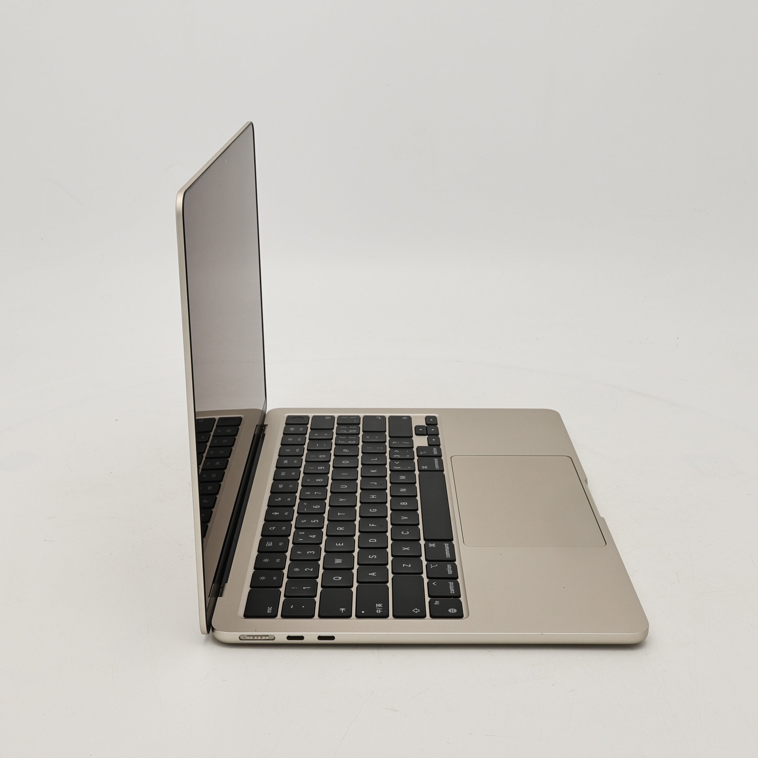 95新 Apple MacBook Air 24年 13寸 M3（8+8核） 8G RAM 256G SSD 星光色
