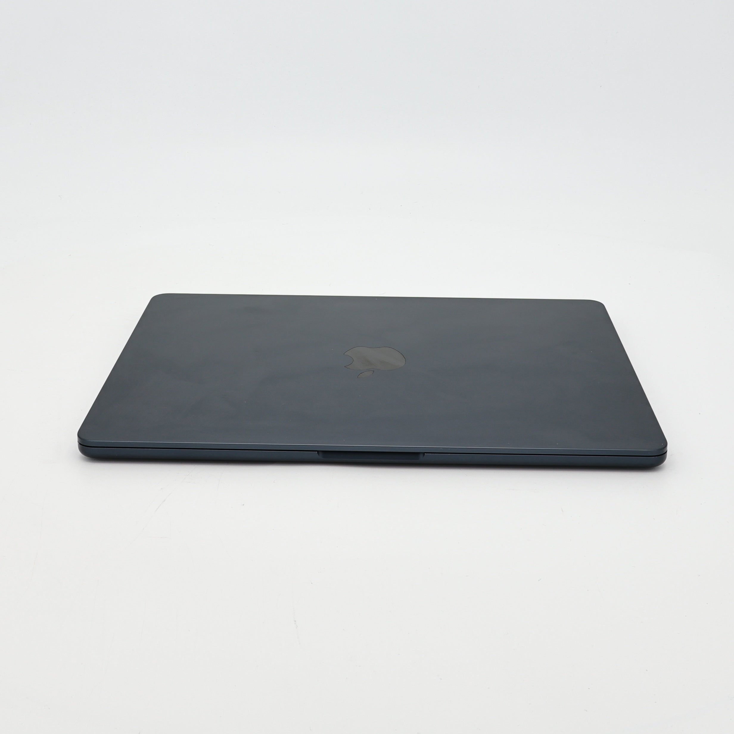 95新 Apple MacBook Air 24年 13寸 M3（8+8核） 8G RAM 256G SSD 午夜色