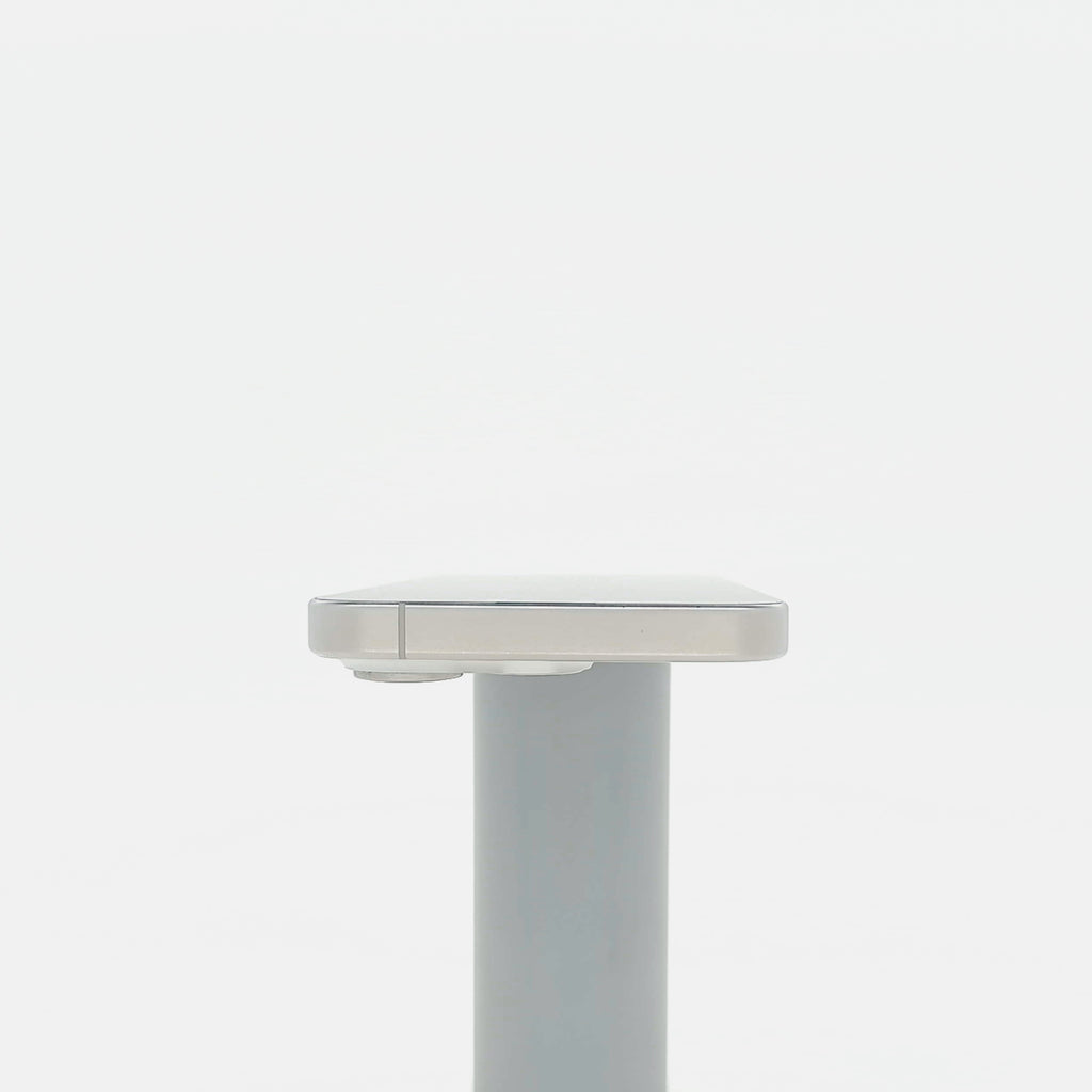 95新 Apple iPhone 15 Pro 128G 白色鈦金屬 中國大陸版