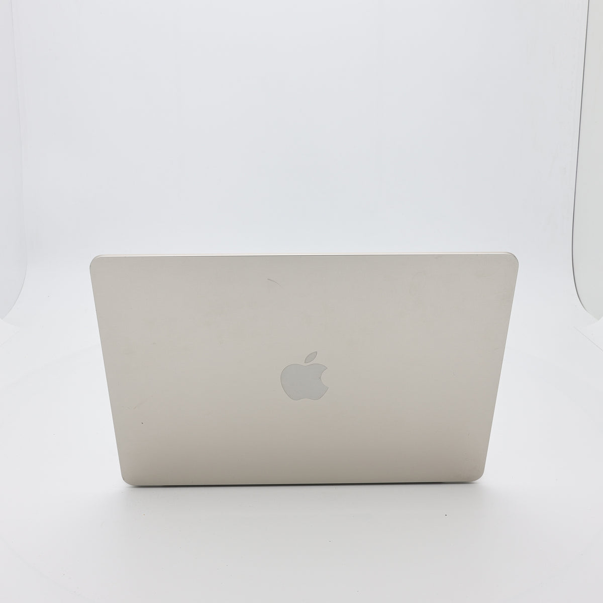 95新 Apple MacBook Air 22年 13寸 M2（8+8核） 8G RAM 256G SSD 星光色